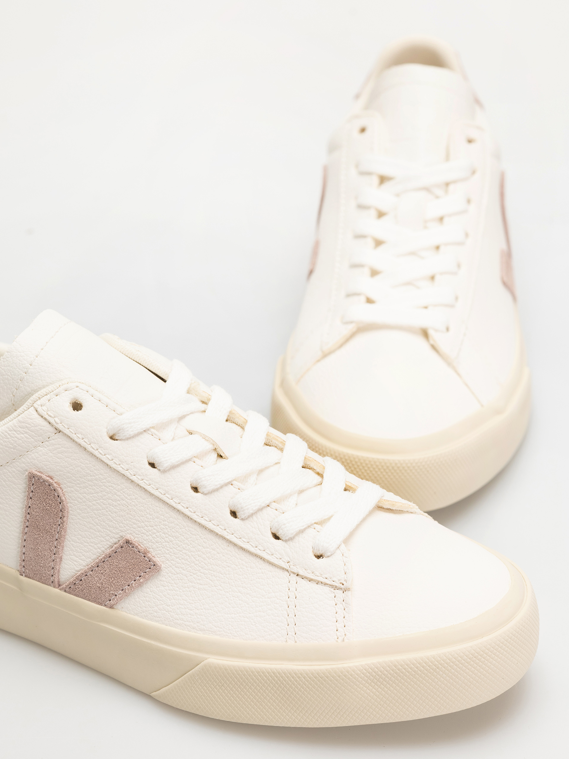 Pantofi Veja Campo Wmn (extra white babe)