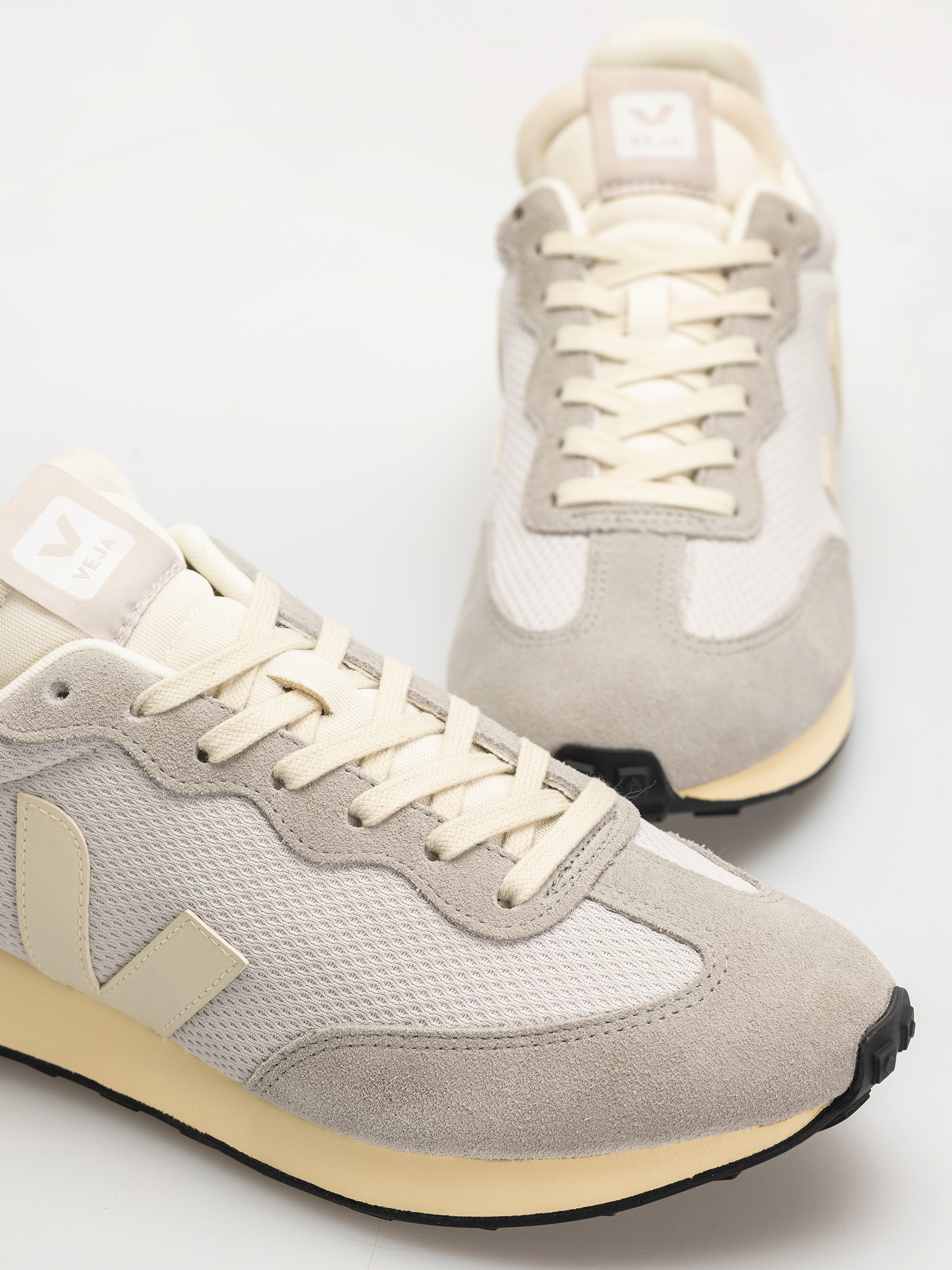 Pantofi Veja Rio Branco Ii (light grey pierre marsala)