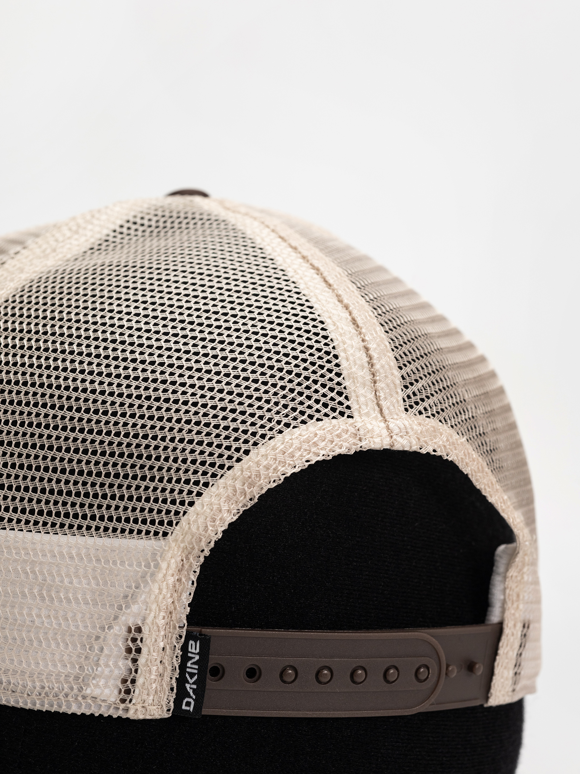 Șapcă Dakine Vacation Trucker (coconuts)