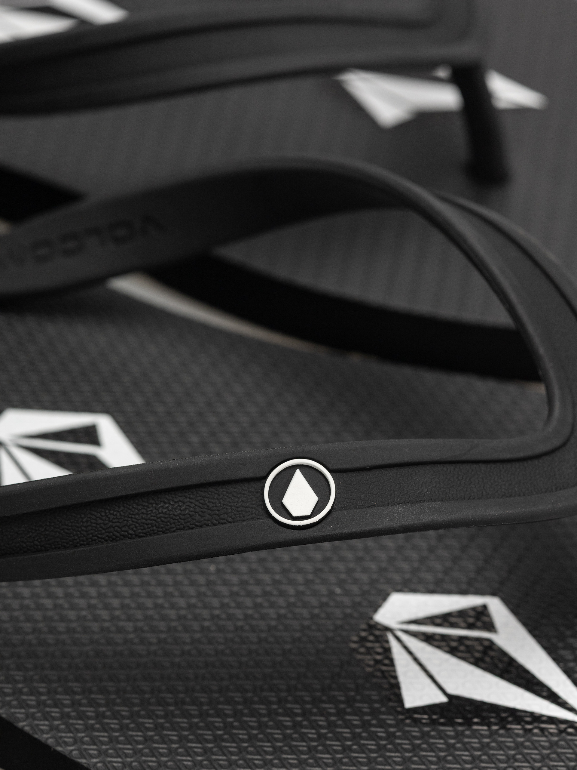 papuci de plajă Volcom Rocker 2 (stoney black)