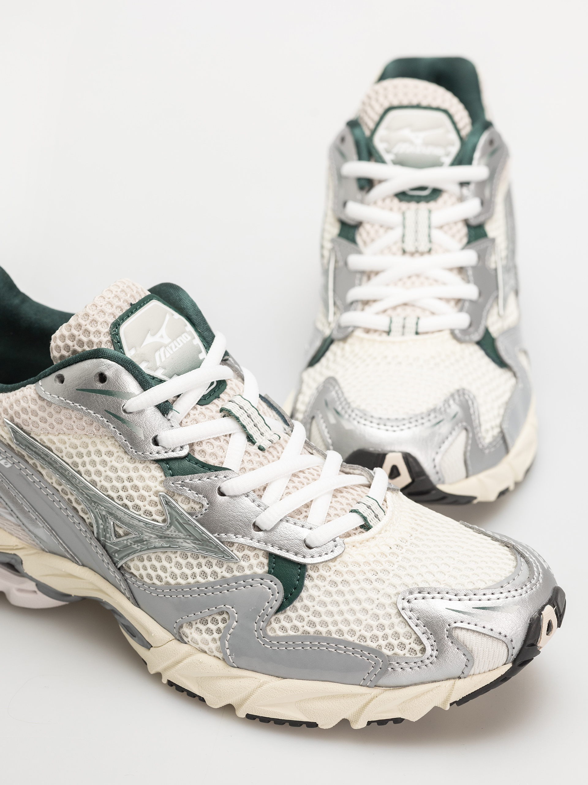 Pantofi Mizuno Wave Rider 10 (snow white/slate/bistro green)