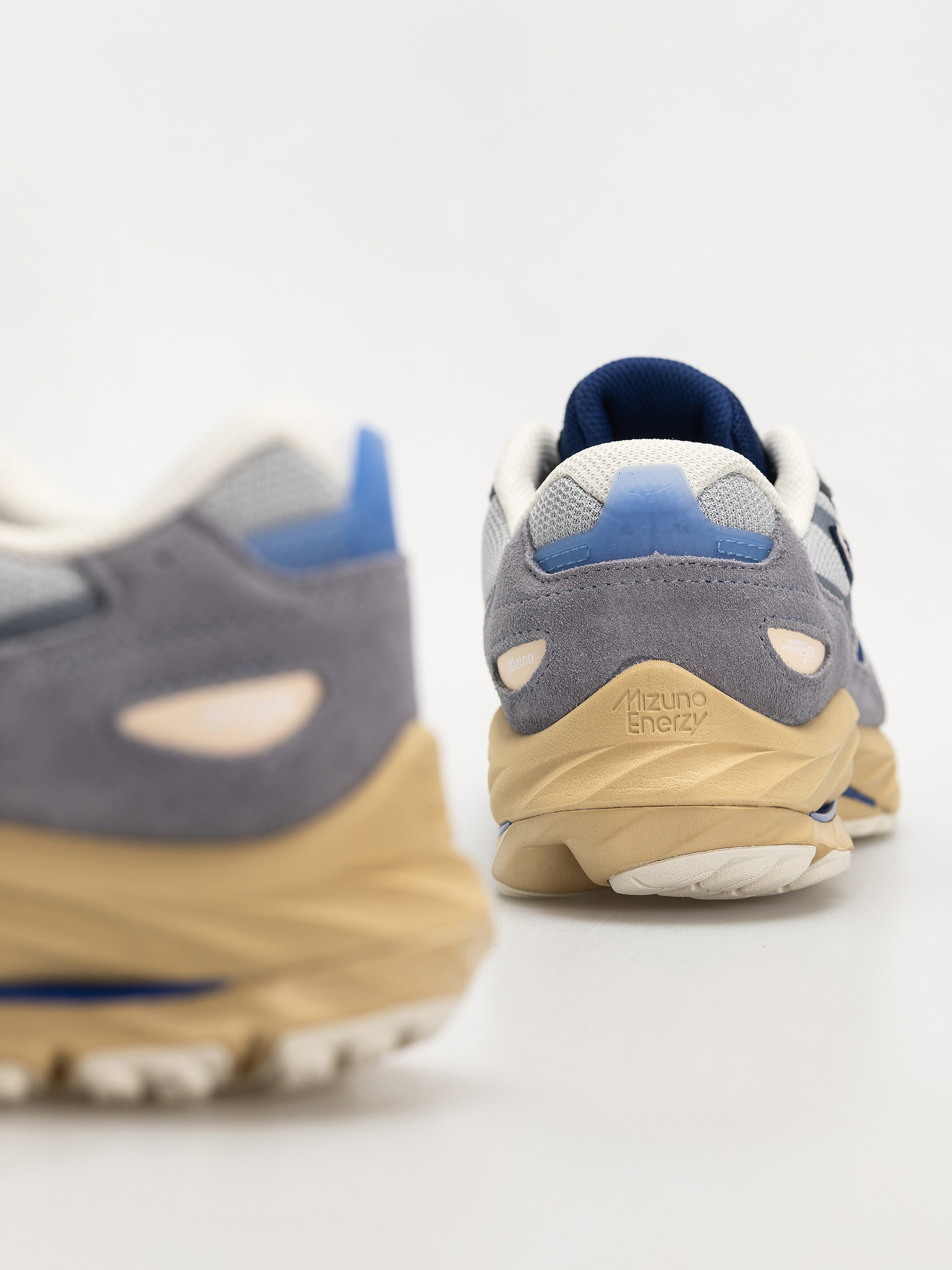 Pantofi Mizuno Wave Rider Beta (tradewinds/india ink/harbor mist)