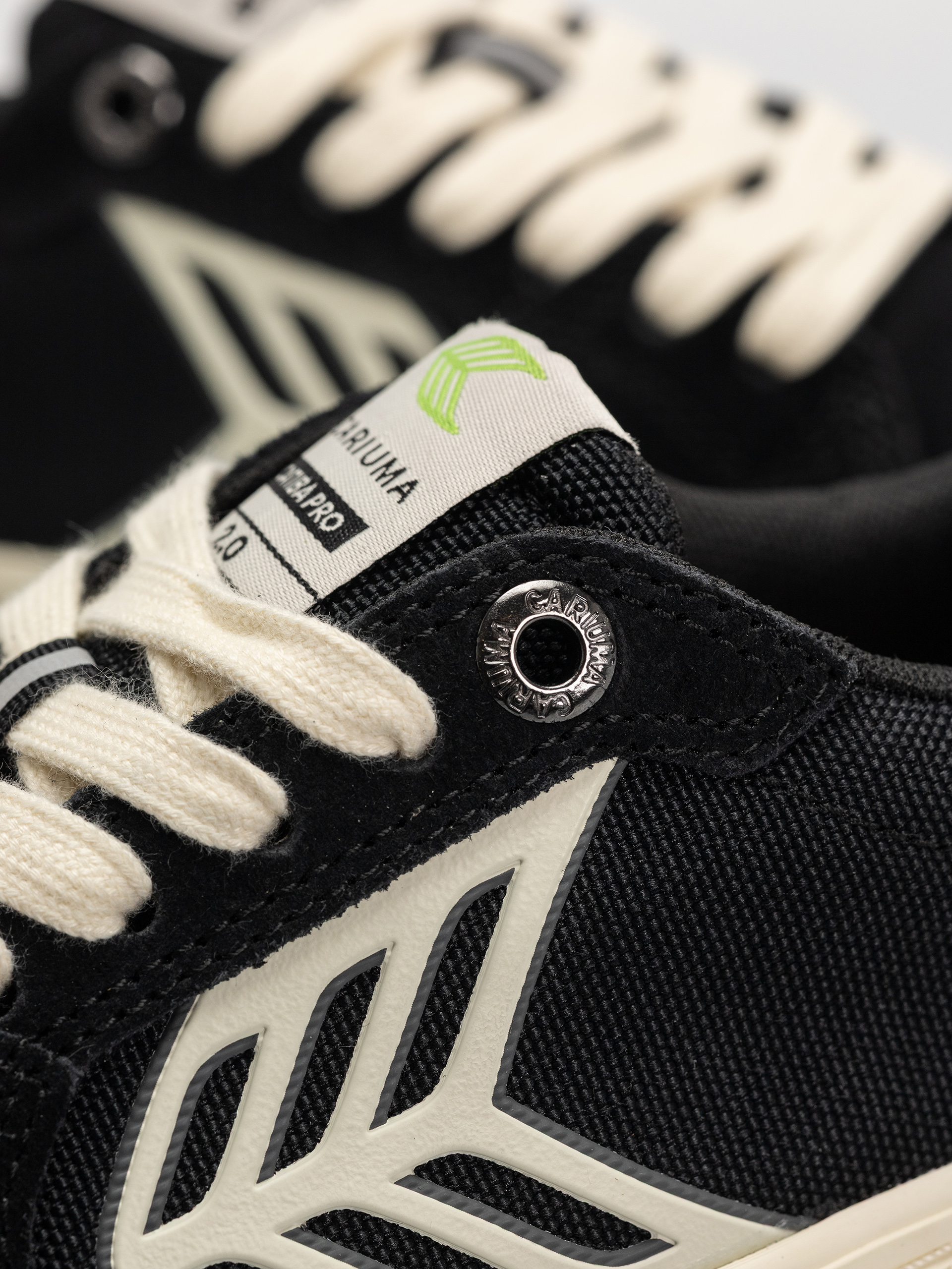 Pantofi Cariuma Catiba Pro 2.0 Wmn (black suede and cordura ivory logo)