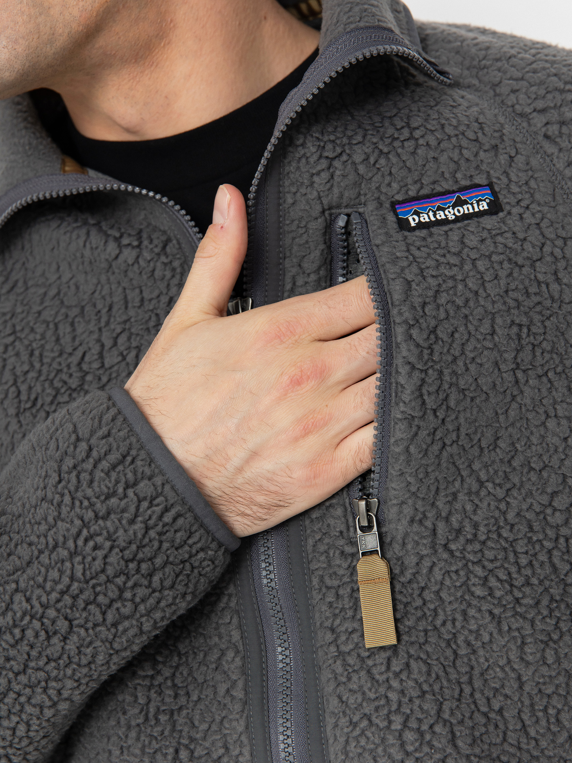 Geacă Patagonia Retro Pile (forge grey)