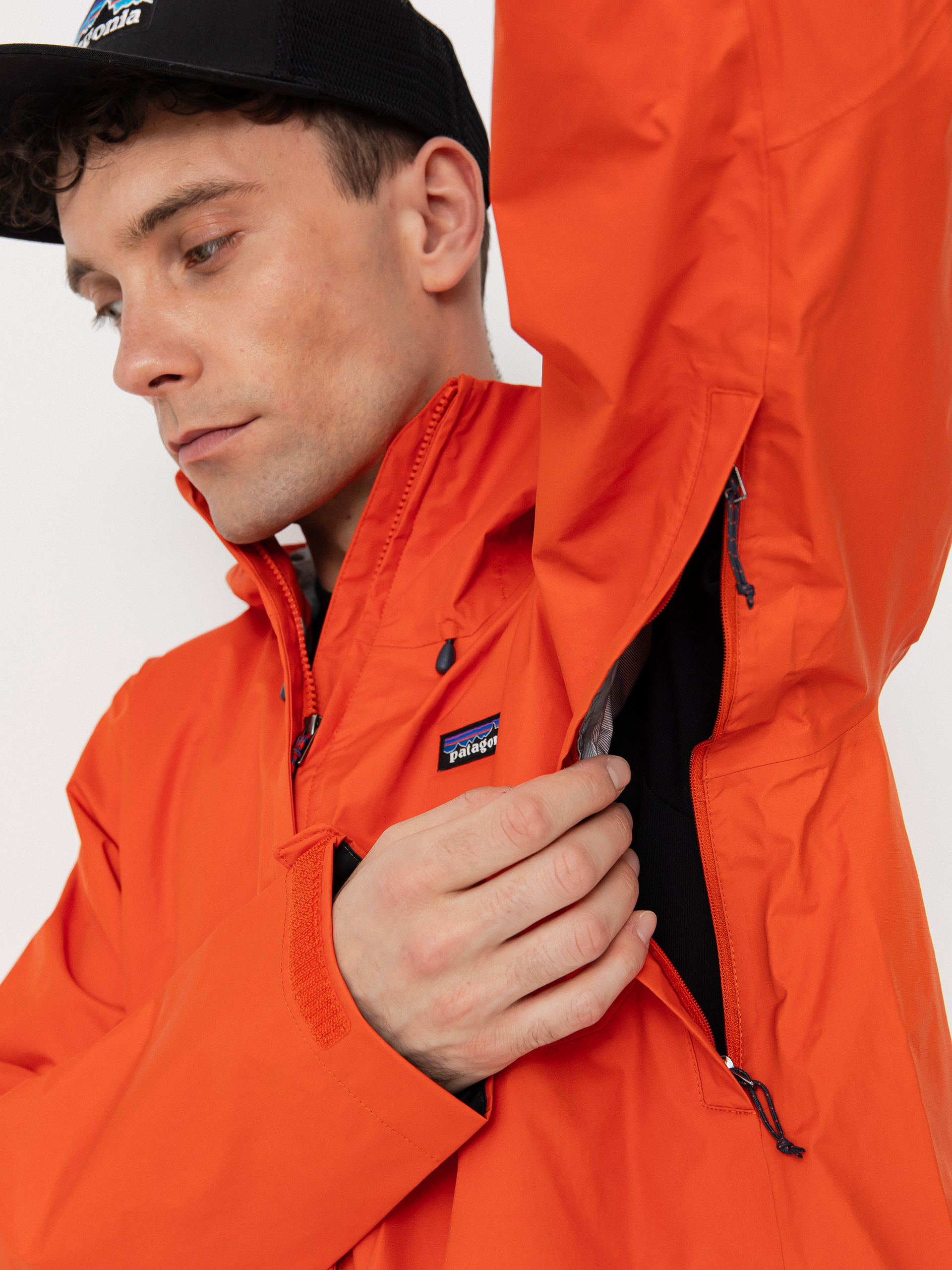 Geacă Patagonia Torrentshell 3L (pollinator orange)