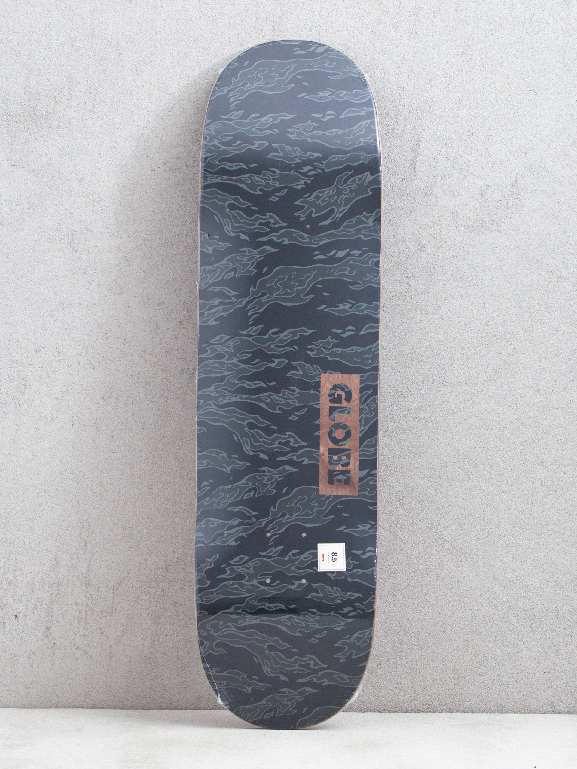 Placă Globe Goodstock (black camo)