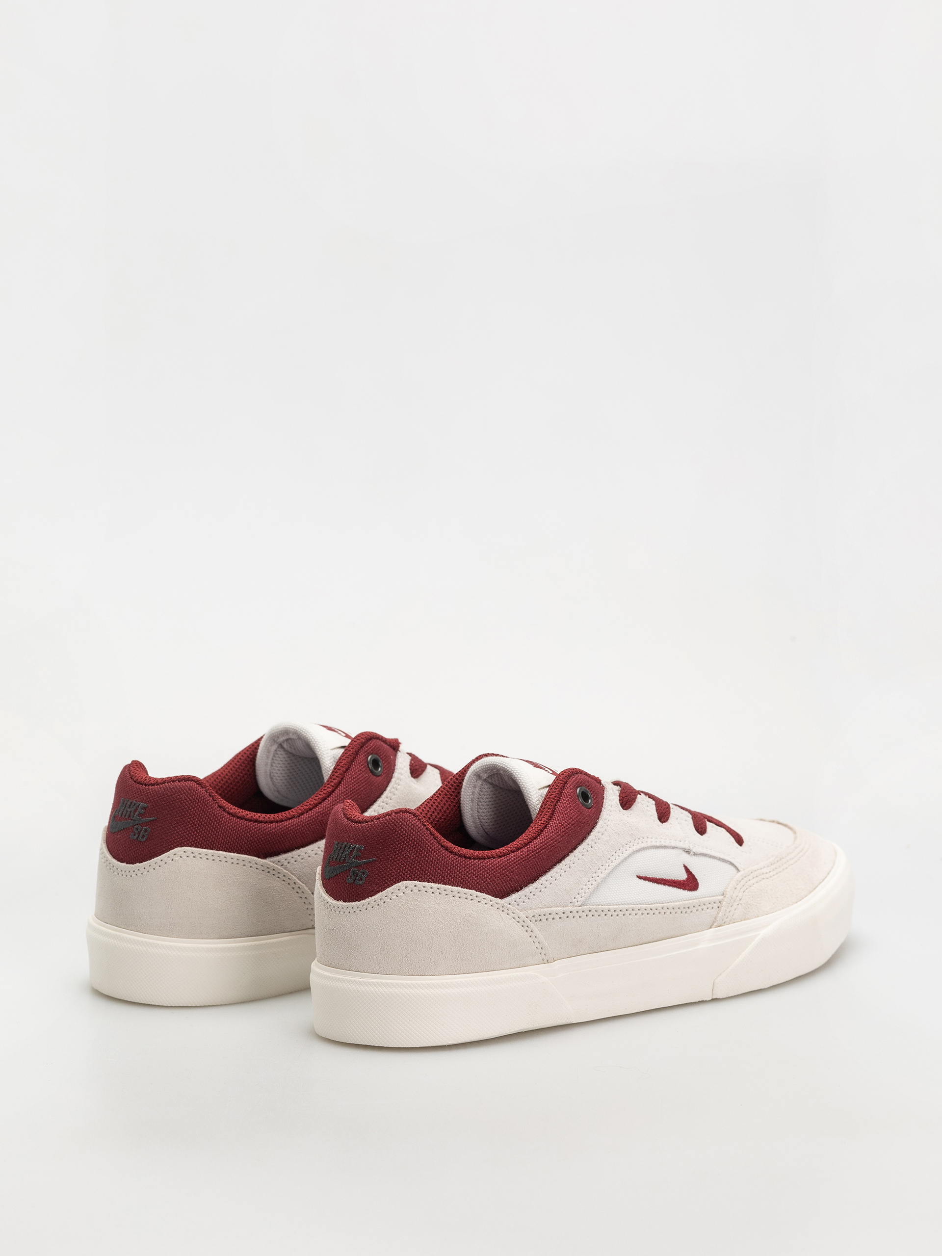 Pantofi Nike SB Malor (summit white/team red phantom sail)