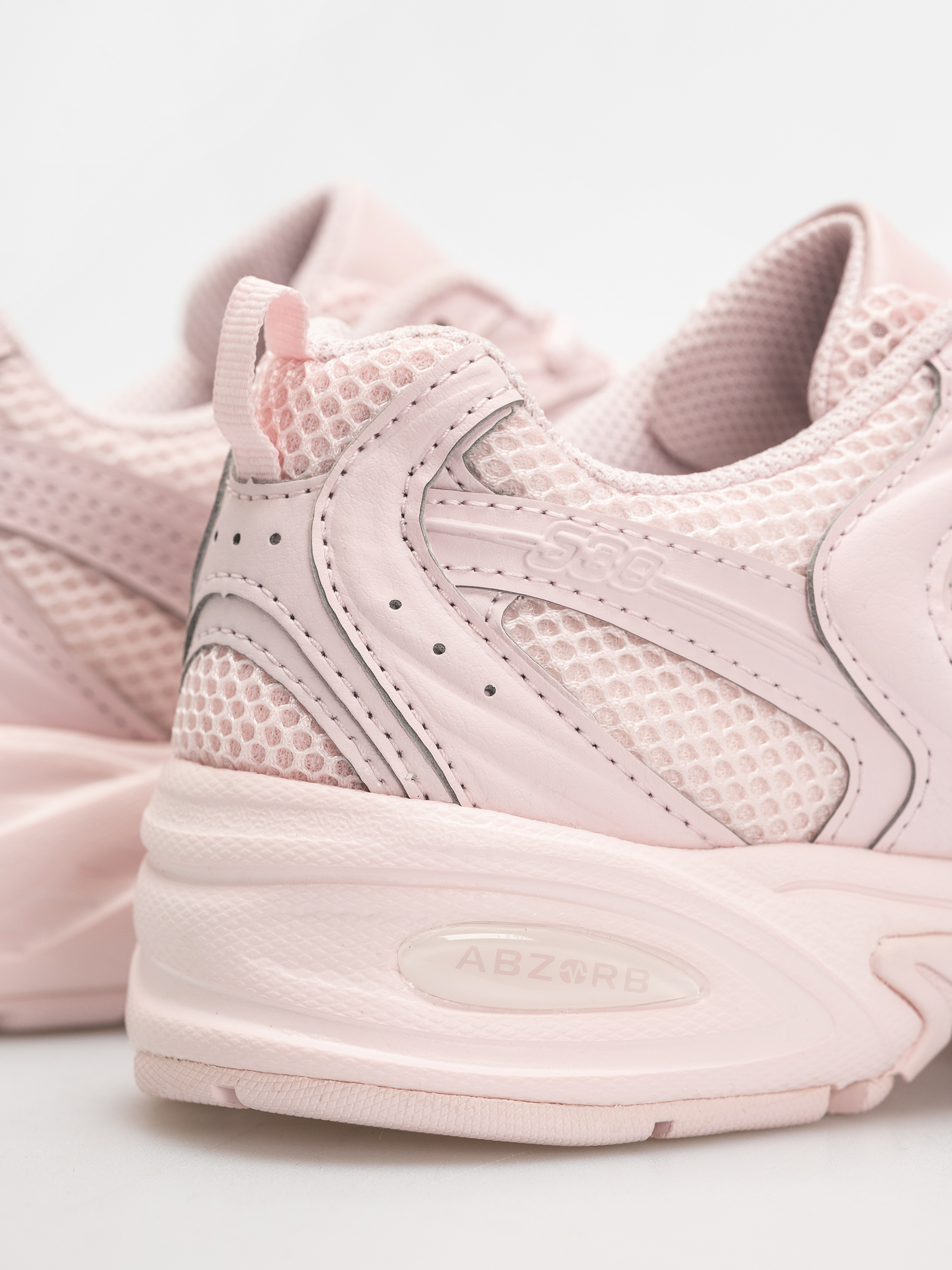 Pantofi New Balance 530 (rose sugar)