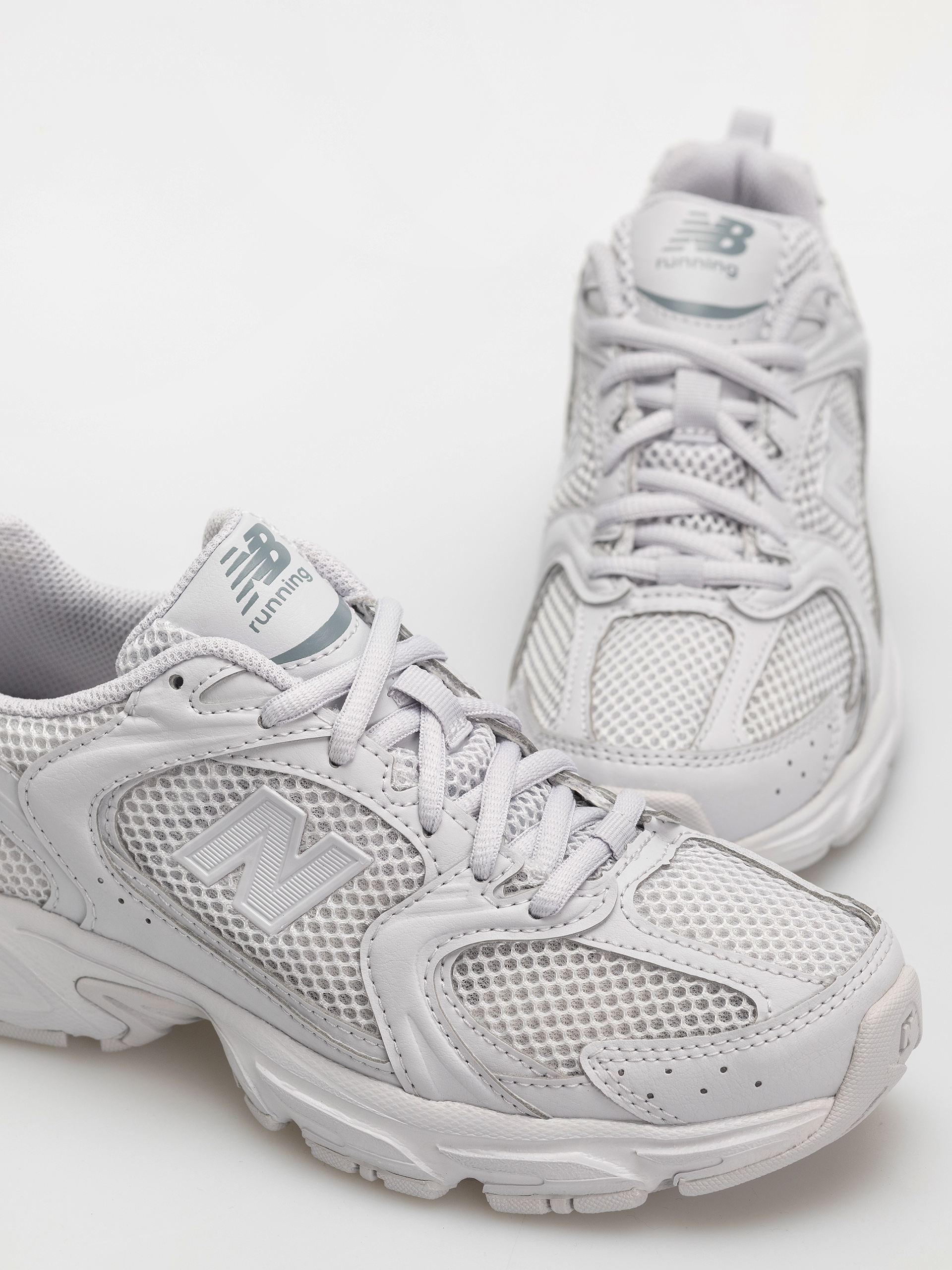 Pantofi New Balance 530 (pearl grey)