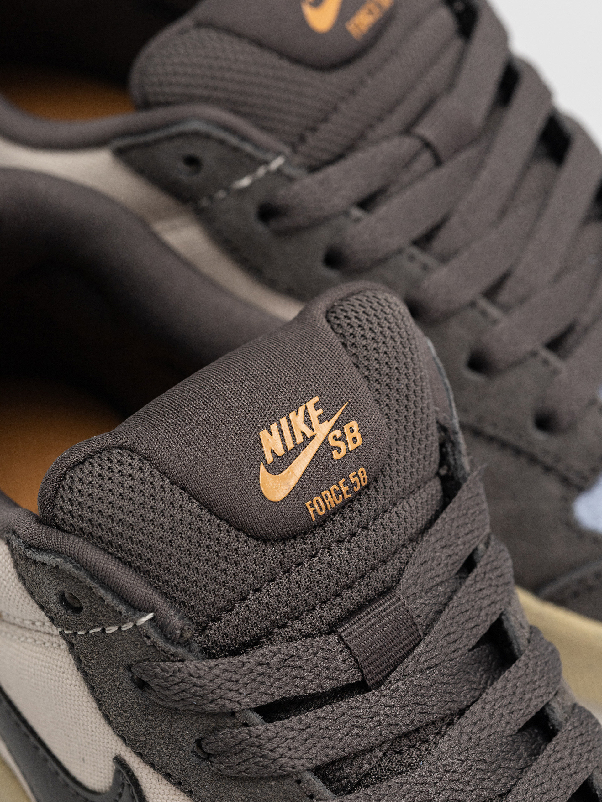 Pantofi Nike SB Force 58 (lt orewood brn/medium ash psychic blue)