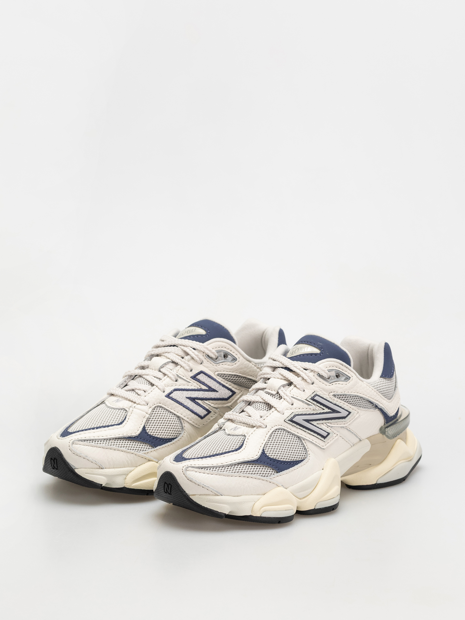 Pantofi New Balance 9060 (sea salt)