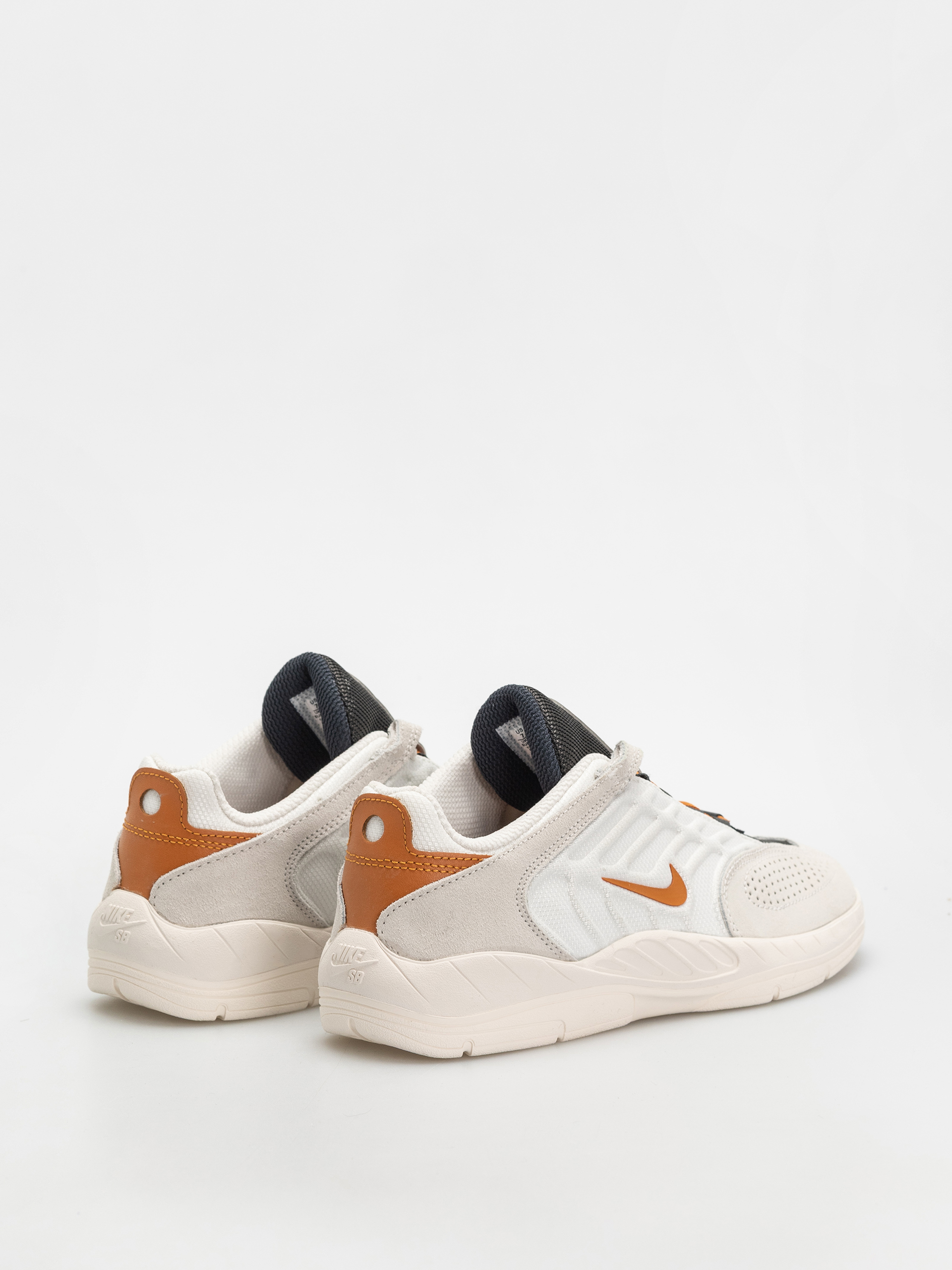 Pantofi Nike SB Vertebrae (summit white/monarch phantom)