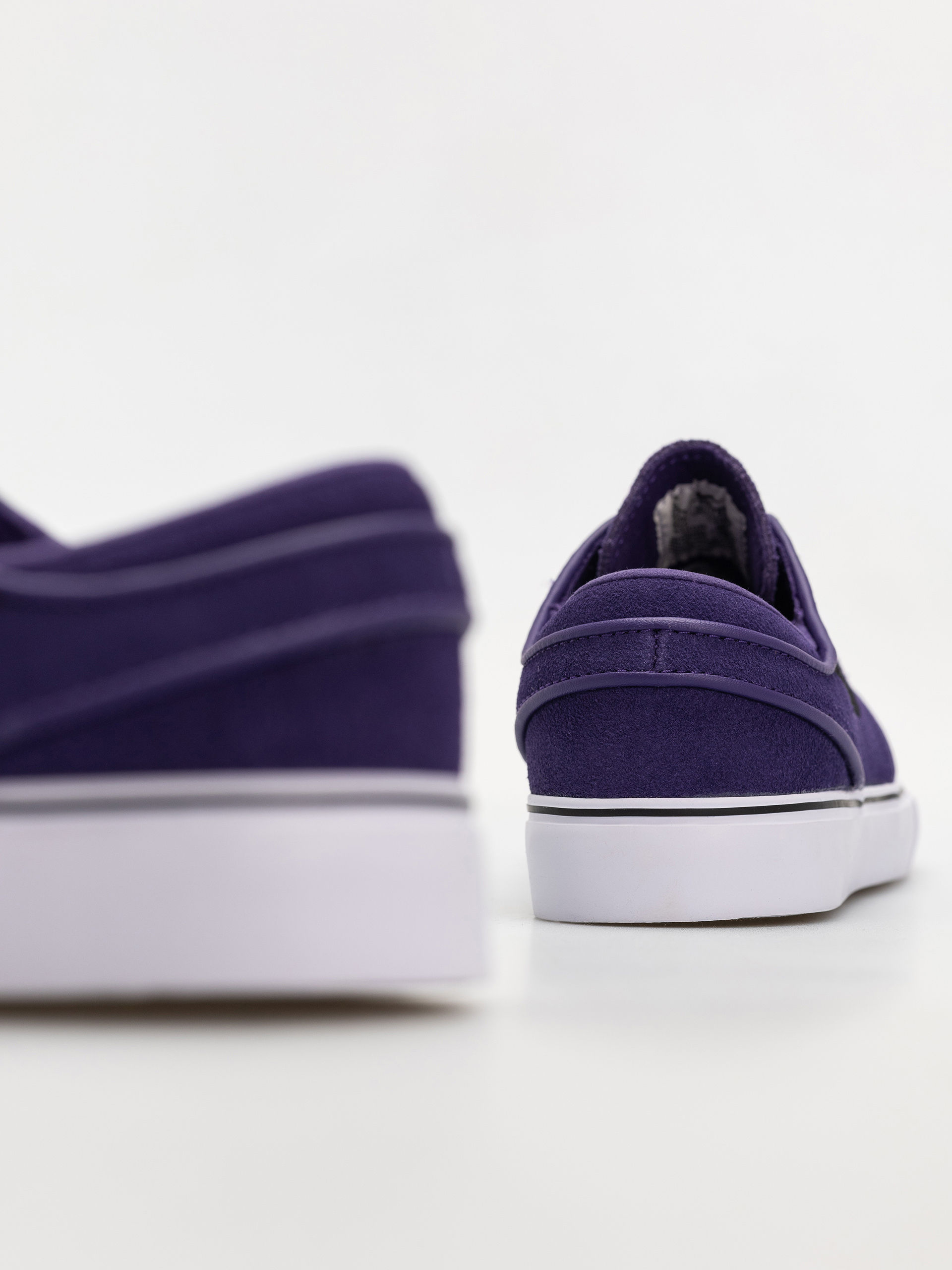 Pantofi Nike SB Zoom Janoski Og+ (court purple/black court purple white)