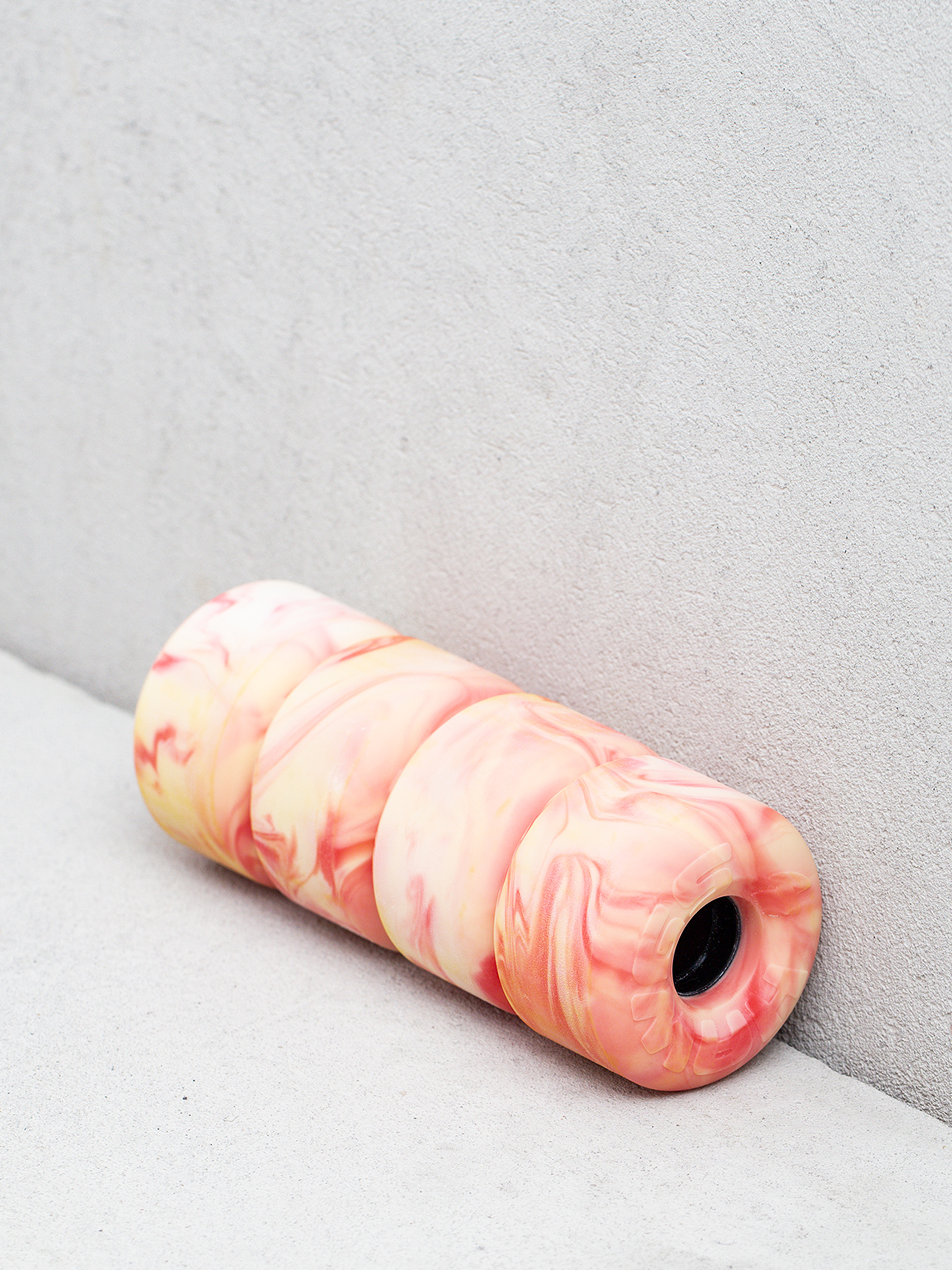 Role Landyachtz EZ Hawgs (pink/white)