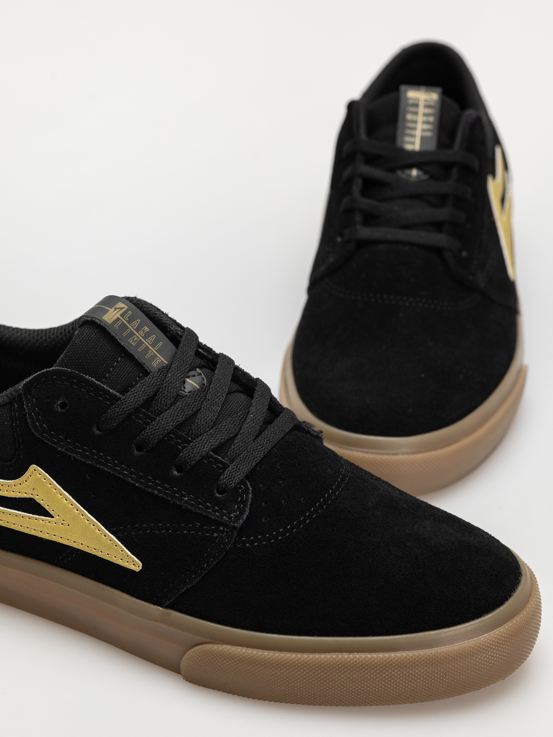 Pantofi Lakai Griffin (black/gold/suede)