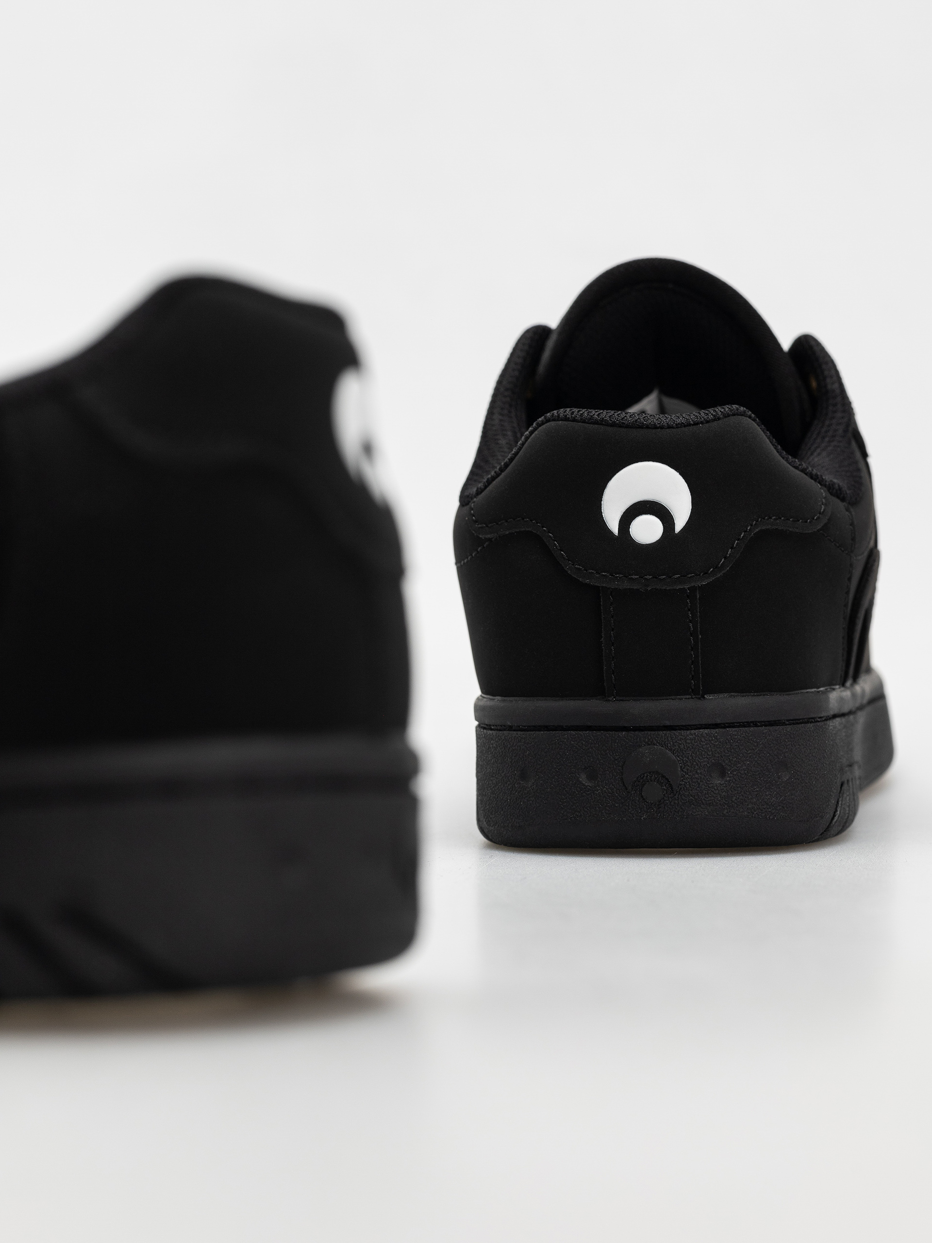 Pantofi Osiris Troma Alt (black/black/black)