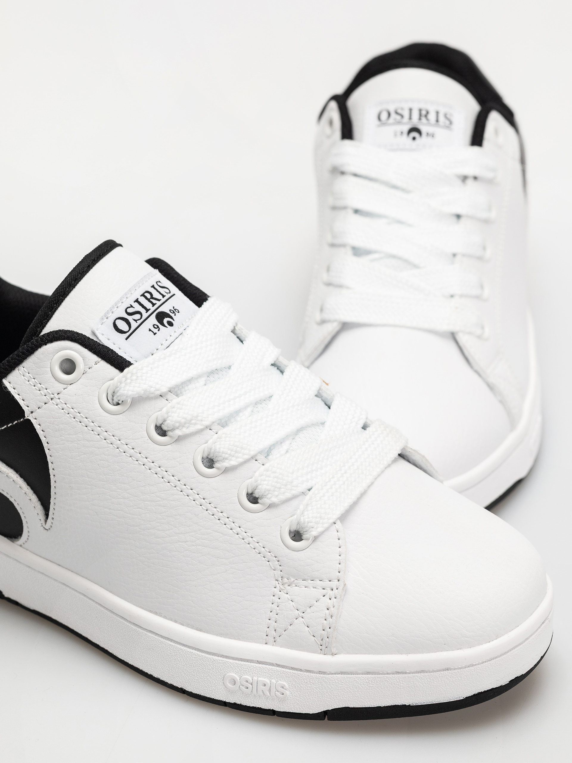 Pantofi Osiris Troma Alt (white/white/black)