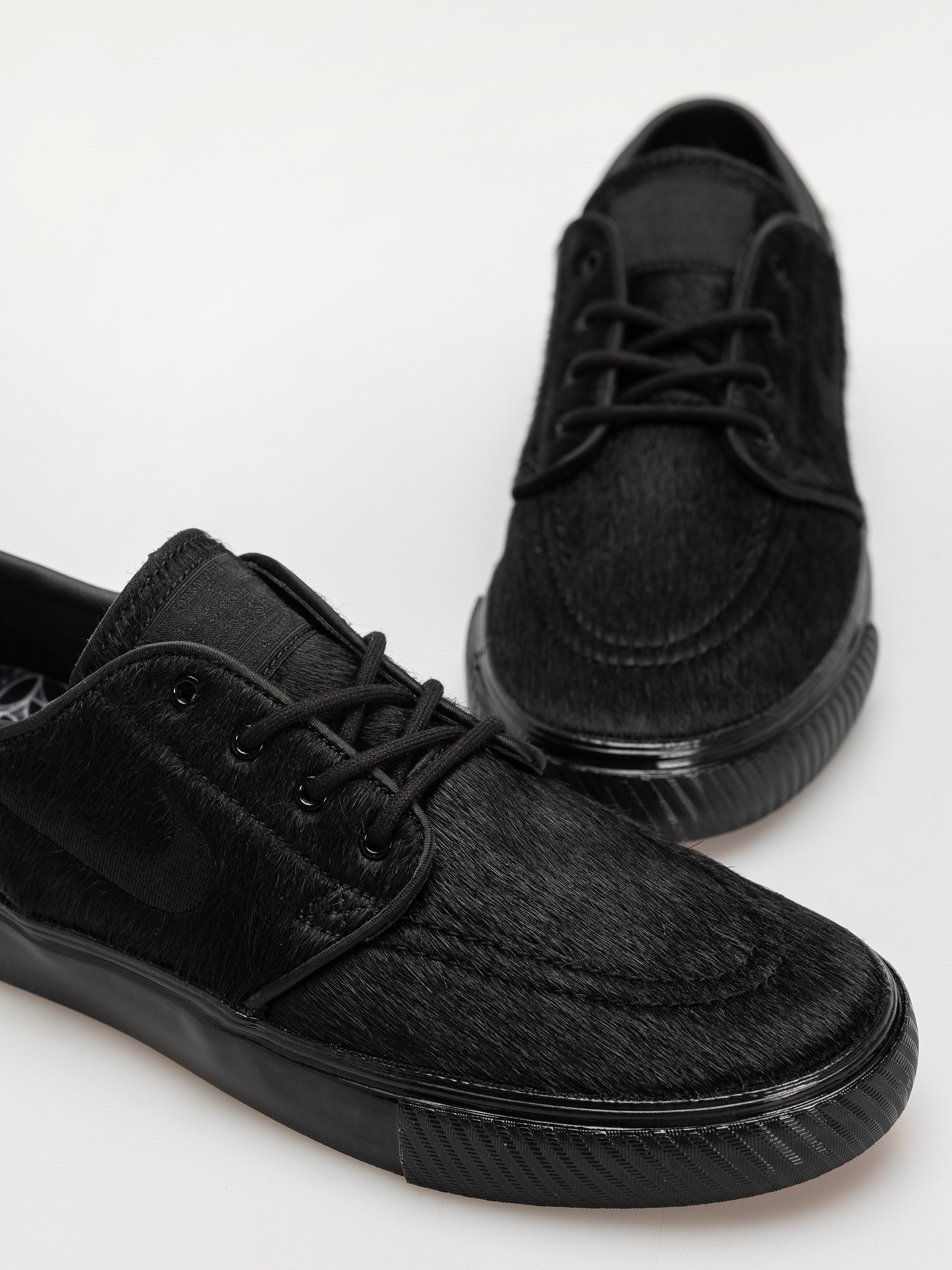 Pantofi Nike SB Zoom Janoski Og+ SE (black/black off noir black)