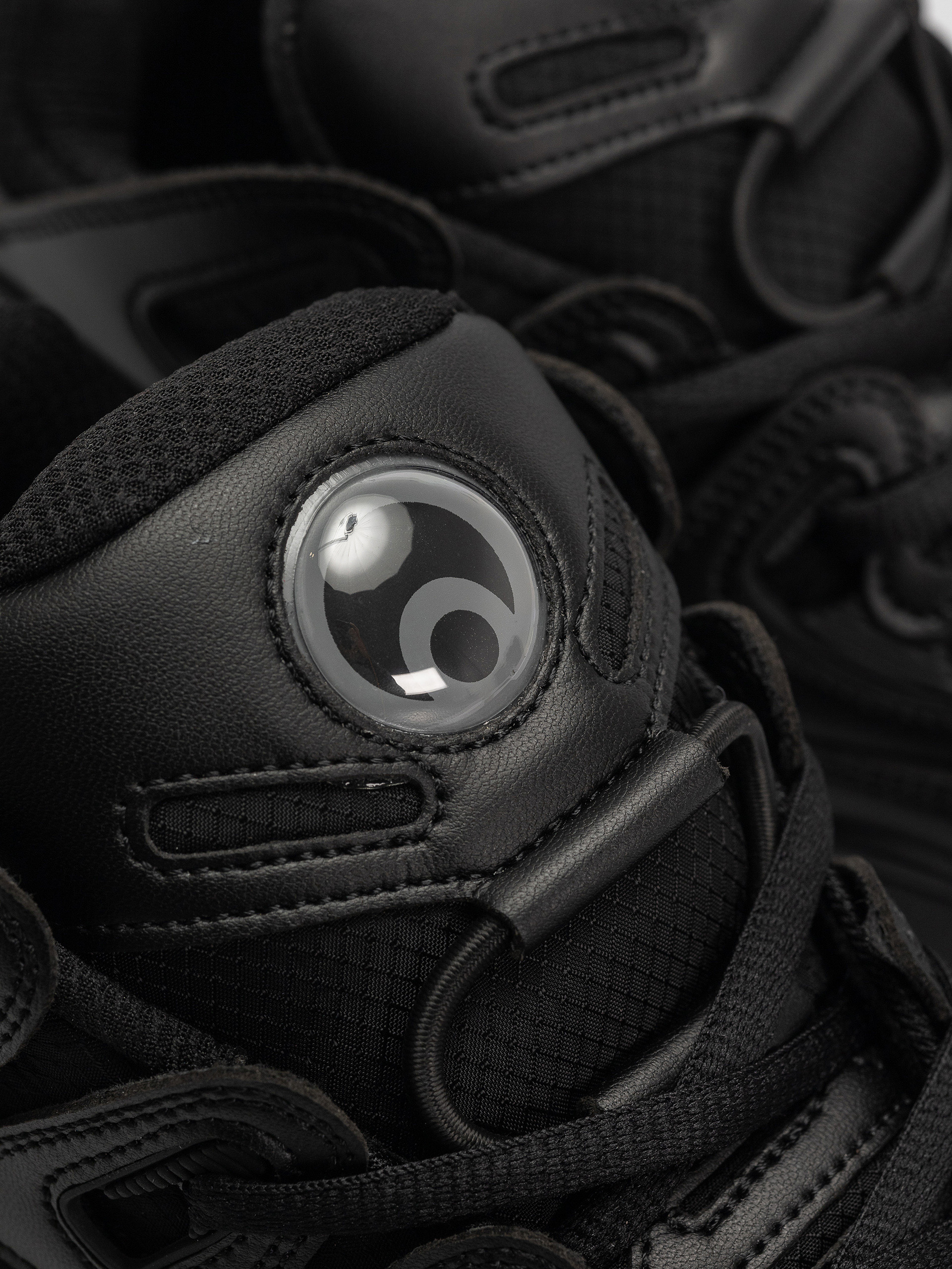 Pantofi Osiris D3 E (black/black/black)