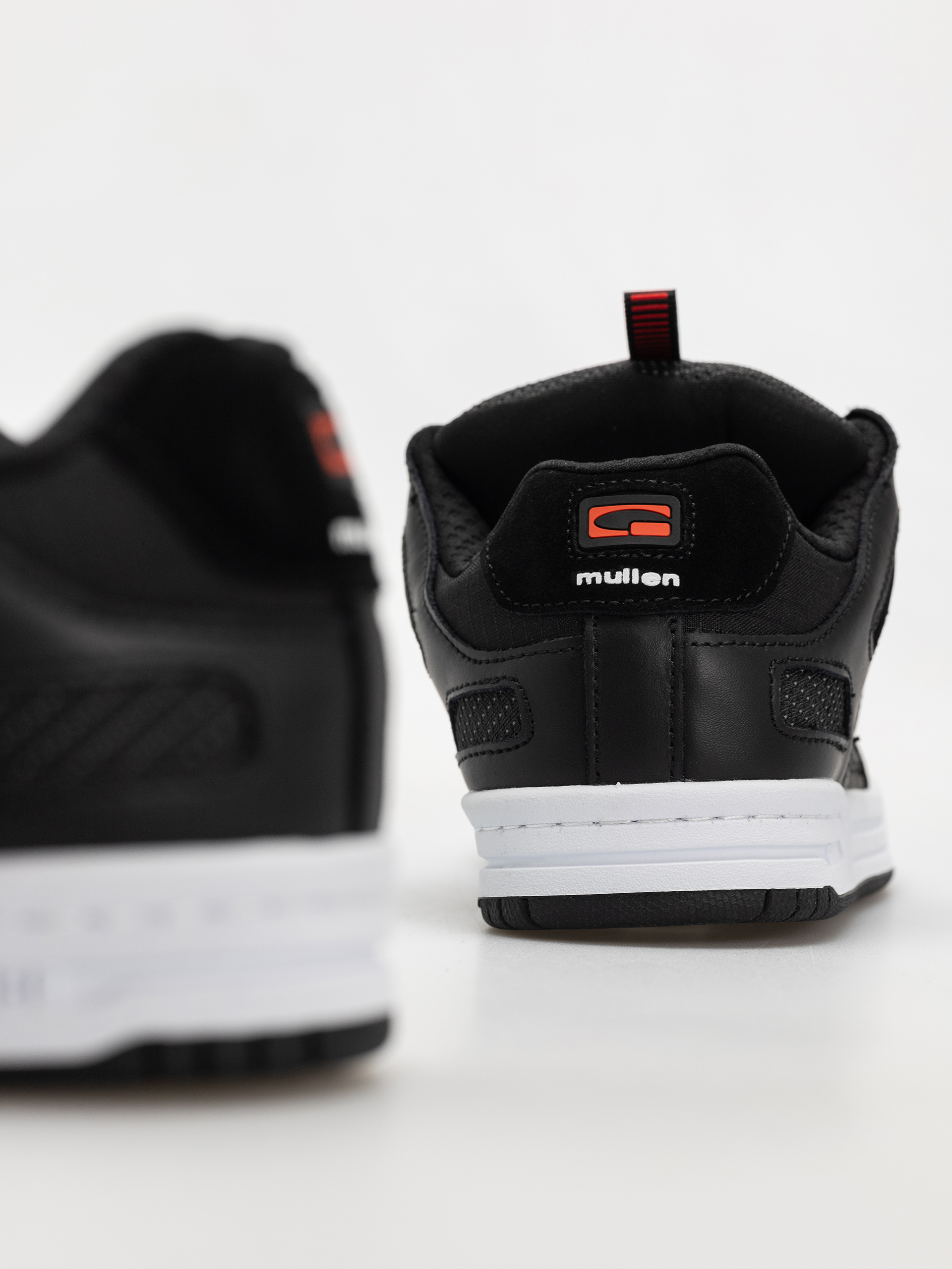 Pantofi Globe Tilt Prime (black mullen)