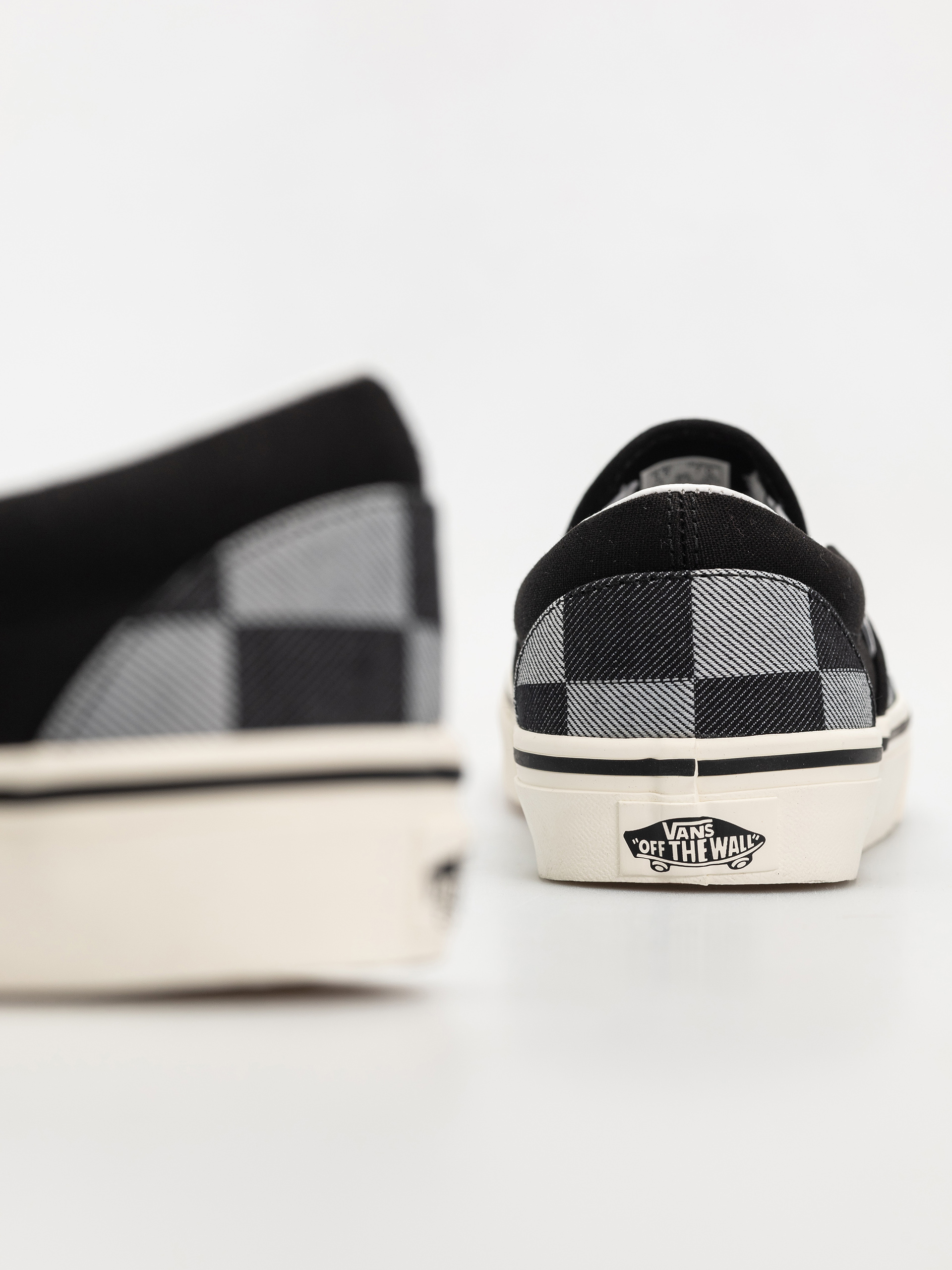 Pantofi Vans Classic Slip On (mono checkerboard black)
