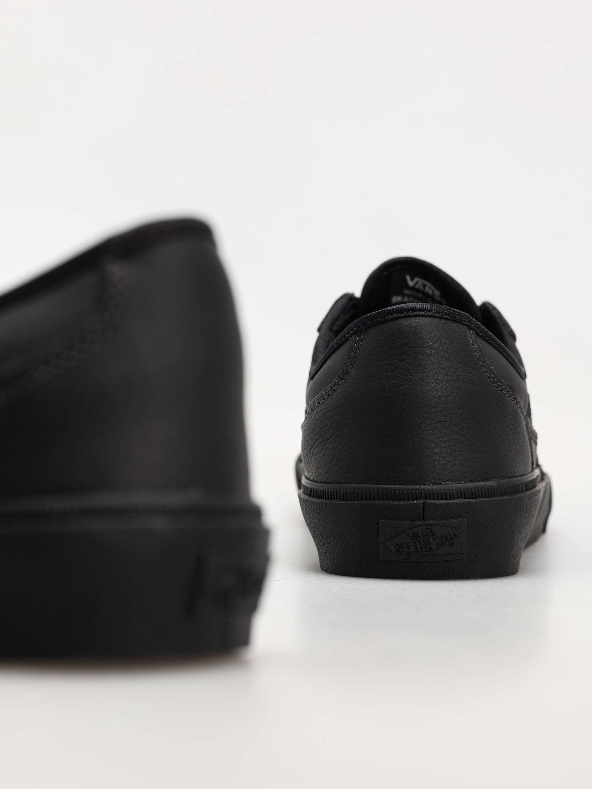 Pantofi Vans Skate Curren Caples Vcu (black)