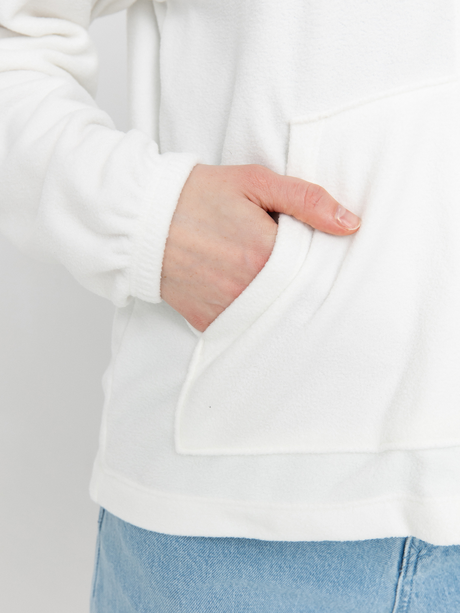 Hanorac cu glugă Patagonia Micro D ZHD Wmn (birch white)