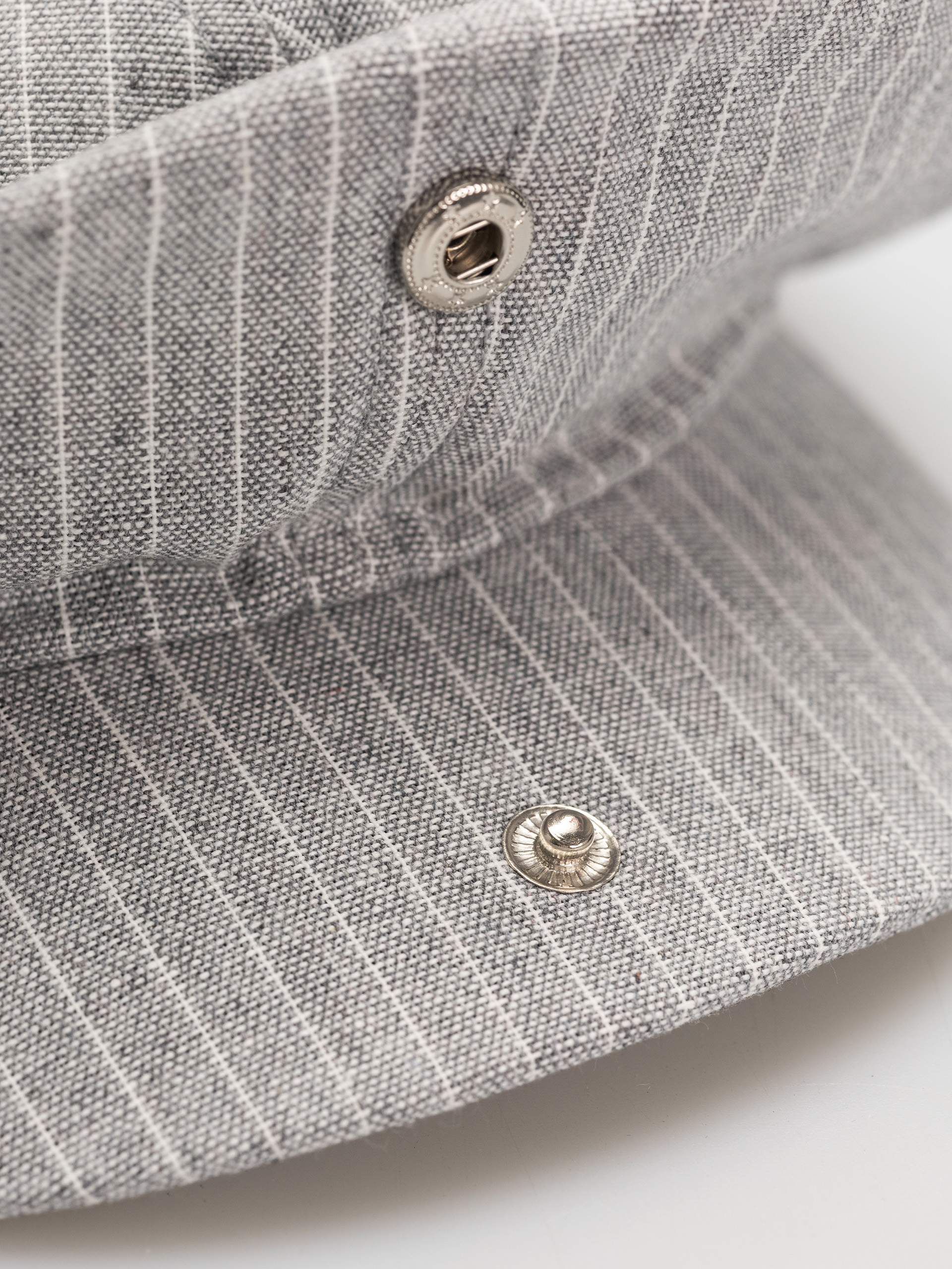 Pălărie cu cozoroc Brixton Brood Lw Snap Cap (light grey/white stripe chambr)