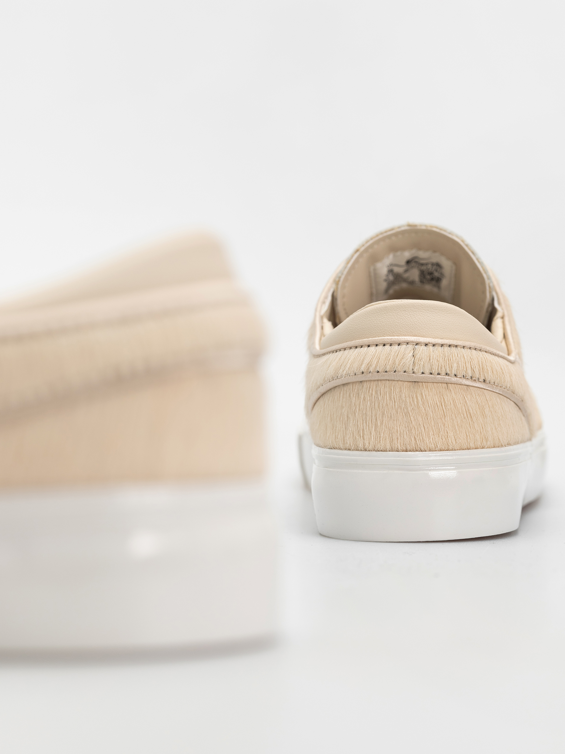 Pantofi Nike SB Zoom Janoski Og+ SE (pearl white/pearl white summit white)