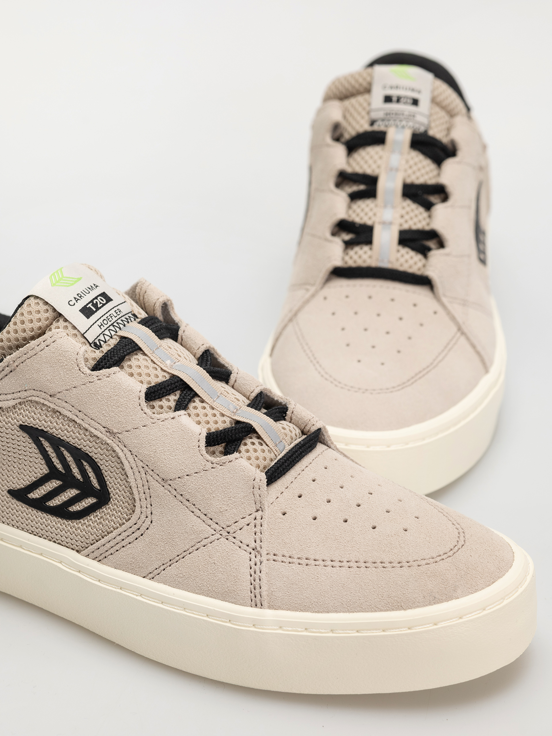 Pantofi Cariuma T20 Pro (plaza taupe suede and mesh black logo)