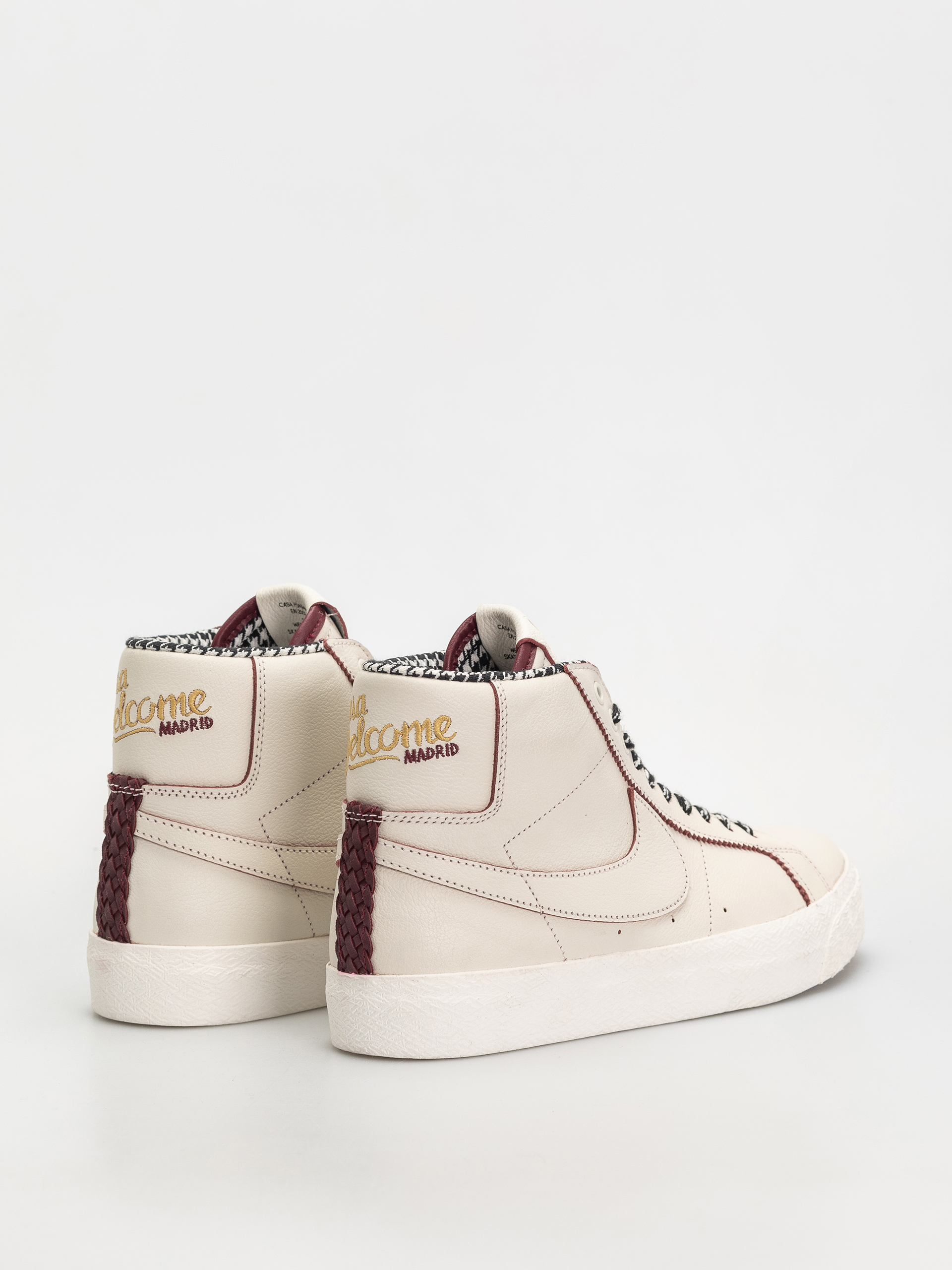 Pantofi Nike SB Zoom Blazer Mid Welcome Skateboarding (sail/dark beetroot/white)