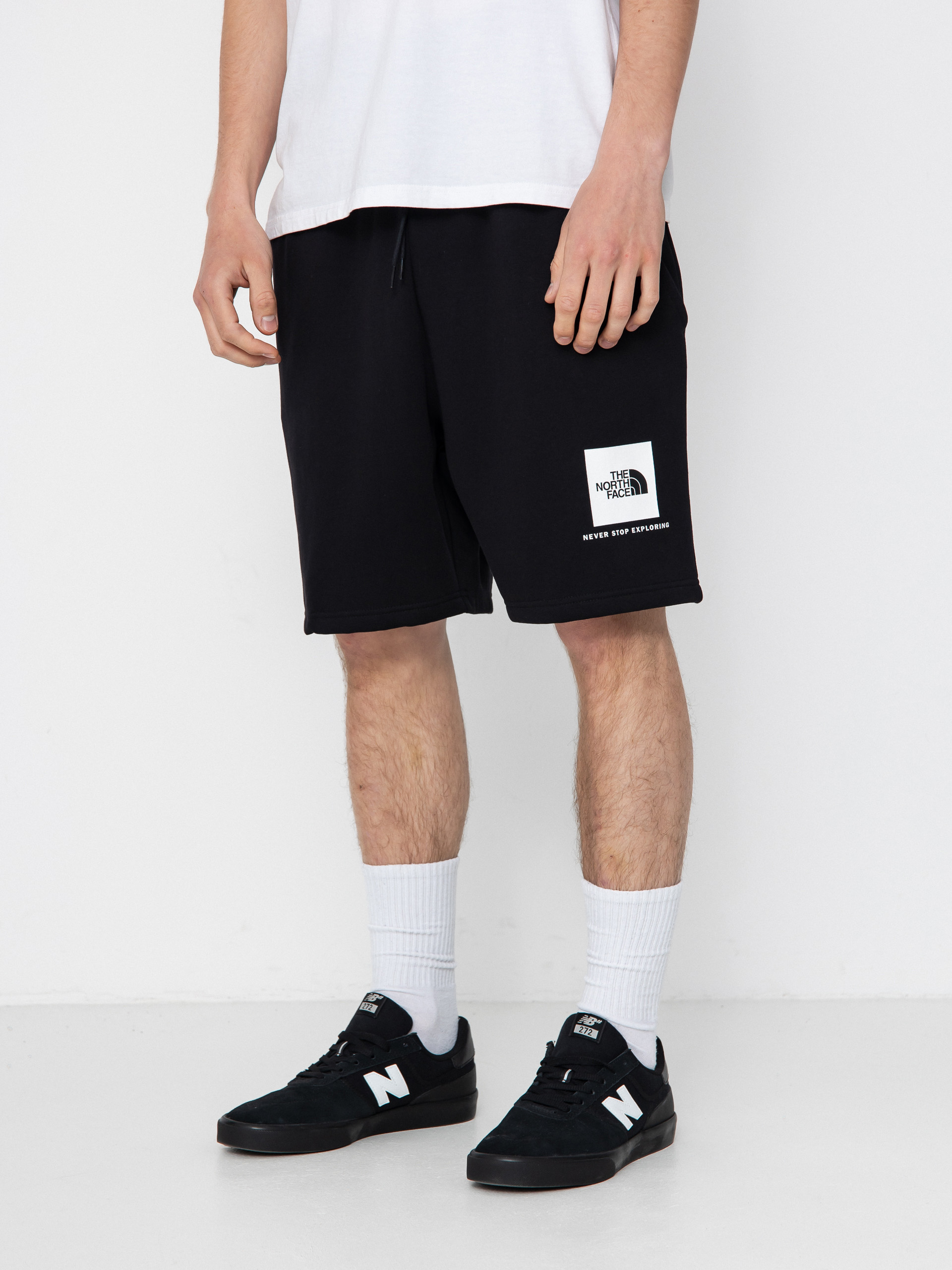 Pantaloni scurți The North Face Box Nse Regular (tnf black/tnf white)