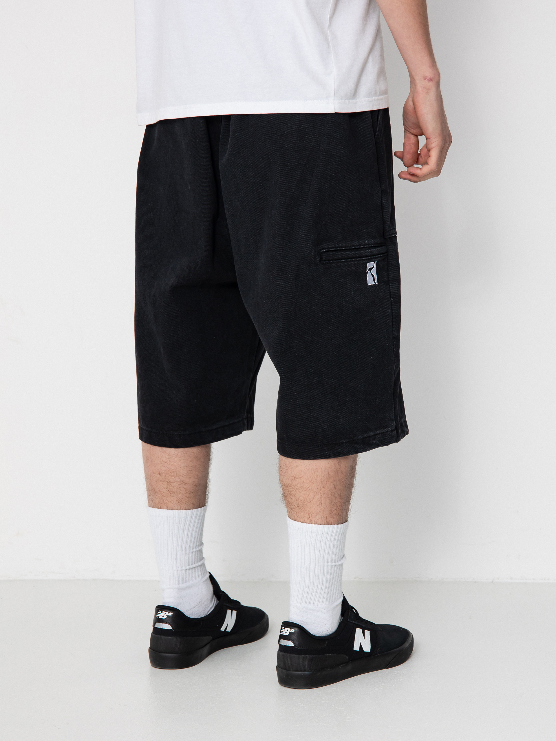 Pantaloni scurți Poetic Collective Painter (black denim)