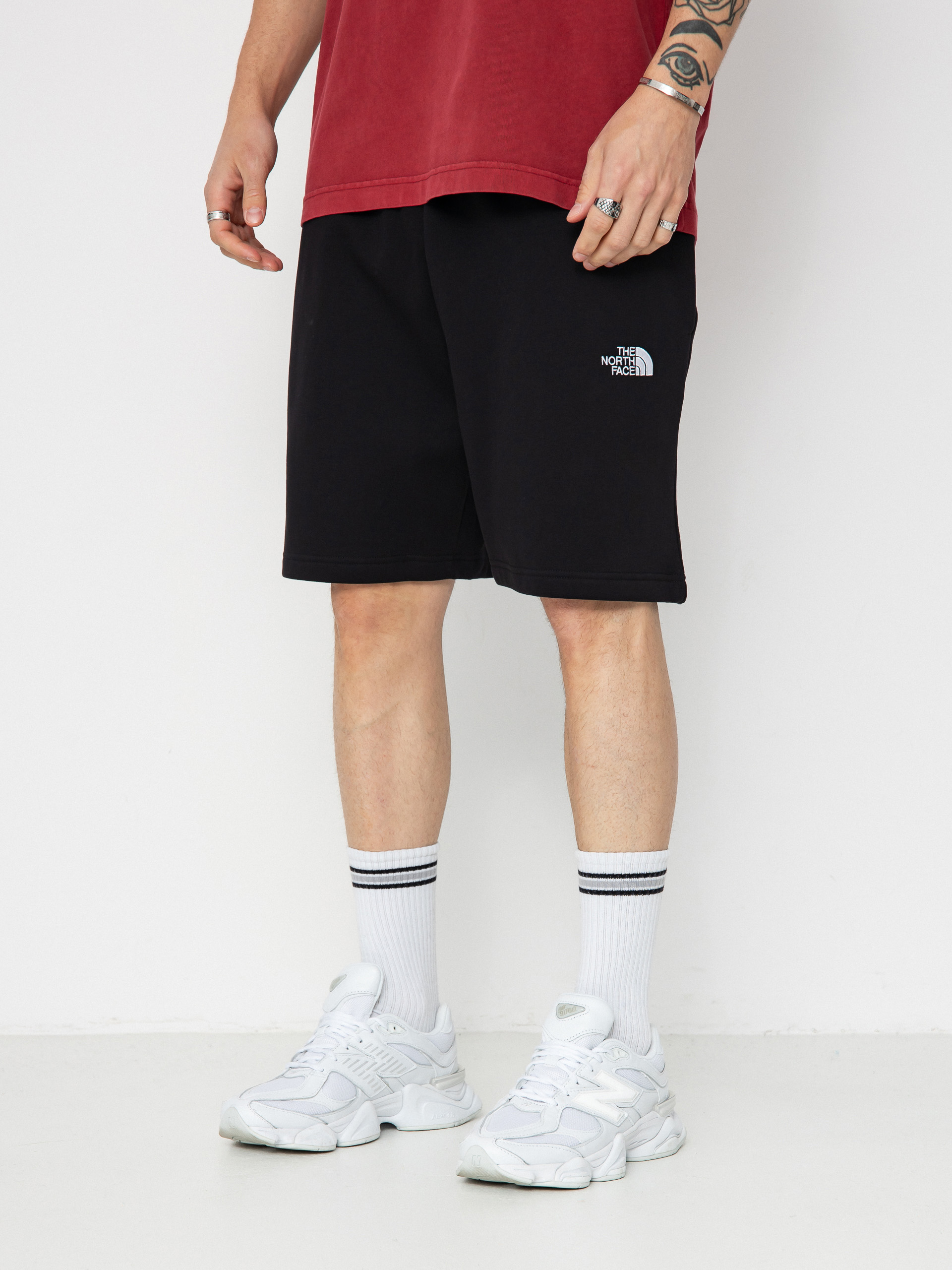 Pantaloni scurți The North Face Essential Relaxed (tnf black)