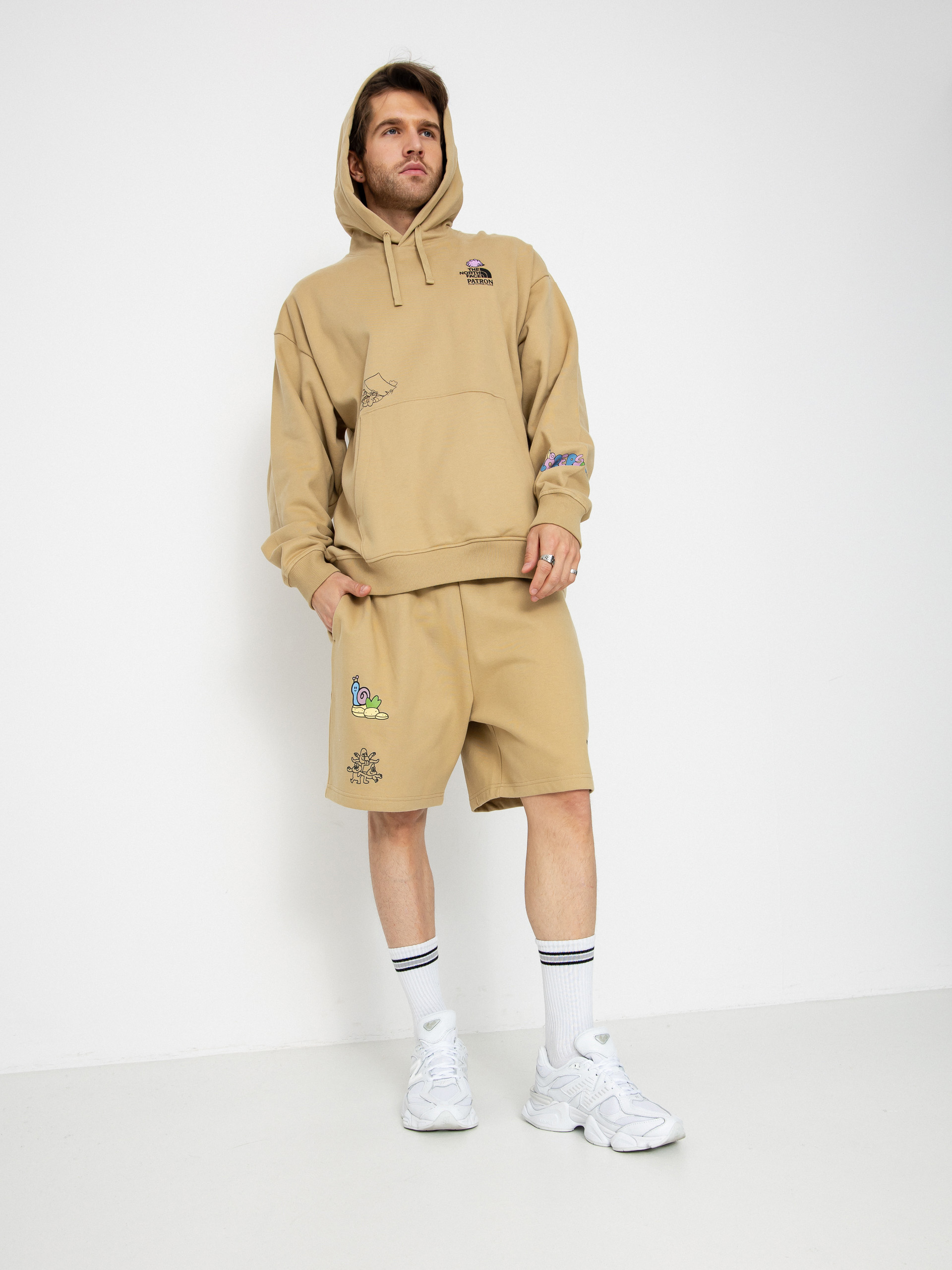 Hanorac cu glugă The North Face Mountain Cleanup Oversized HD (khaki stone)