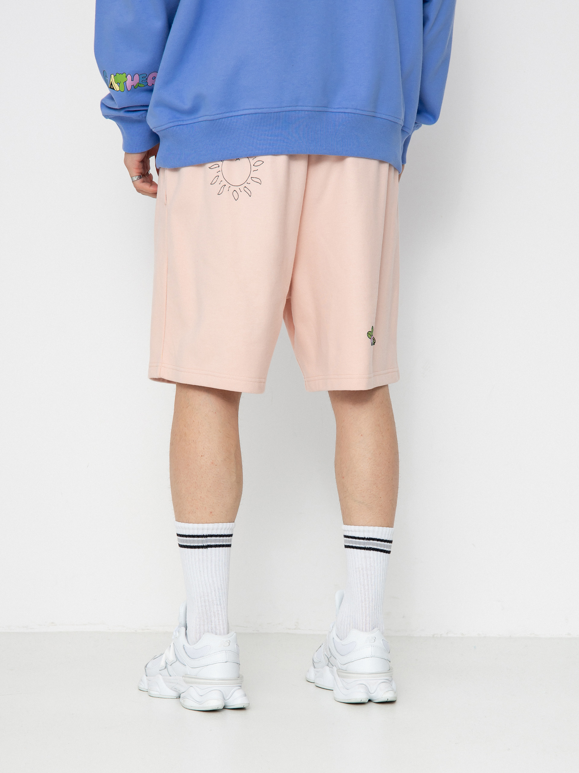 Pantaloni scurți The North Face Mountain Cleanup Relaxed (pink moss)