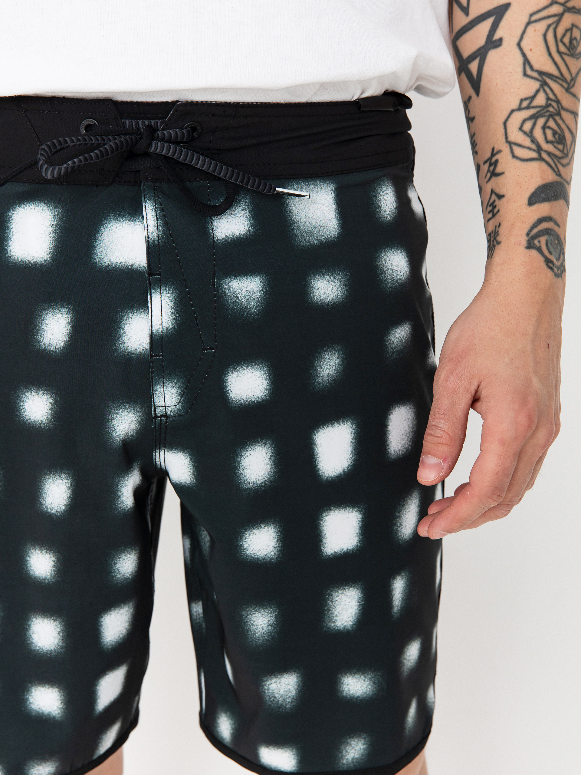 Șort Volcom Infuse Scallop Mod 19 (black)