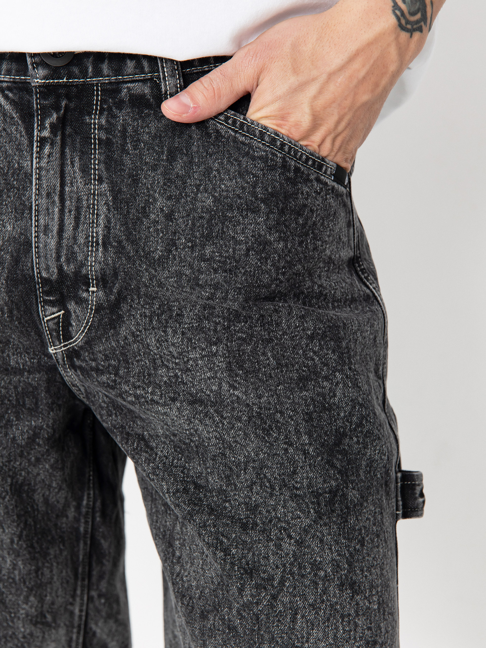 Pantaloni scurți Volcom Labored Utility (light acid black)