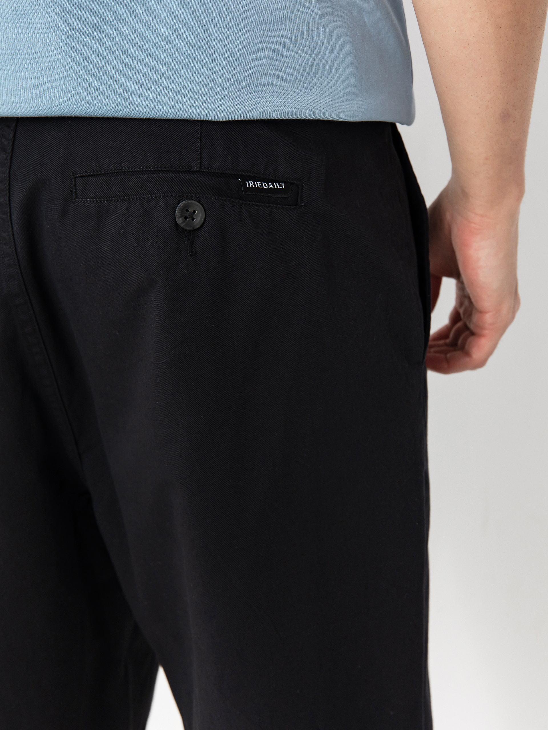 Pantaloni scurți Iriedaily Bar 247 (black)