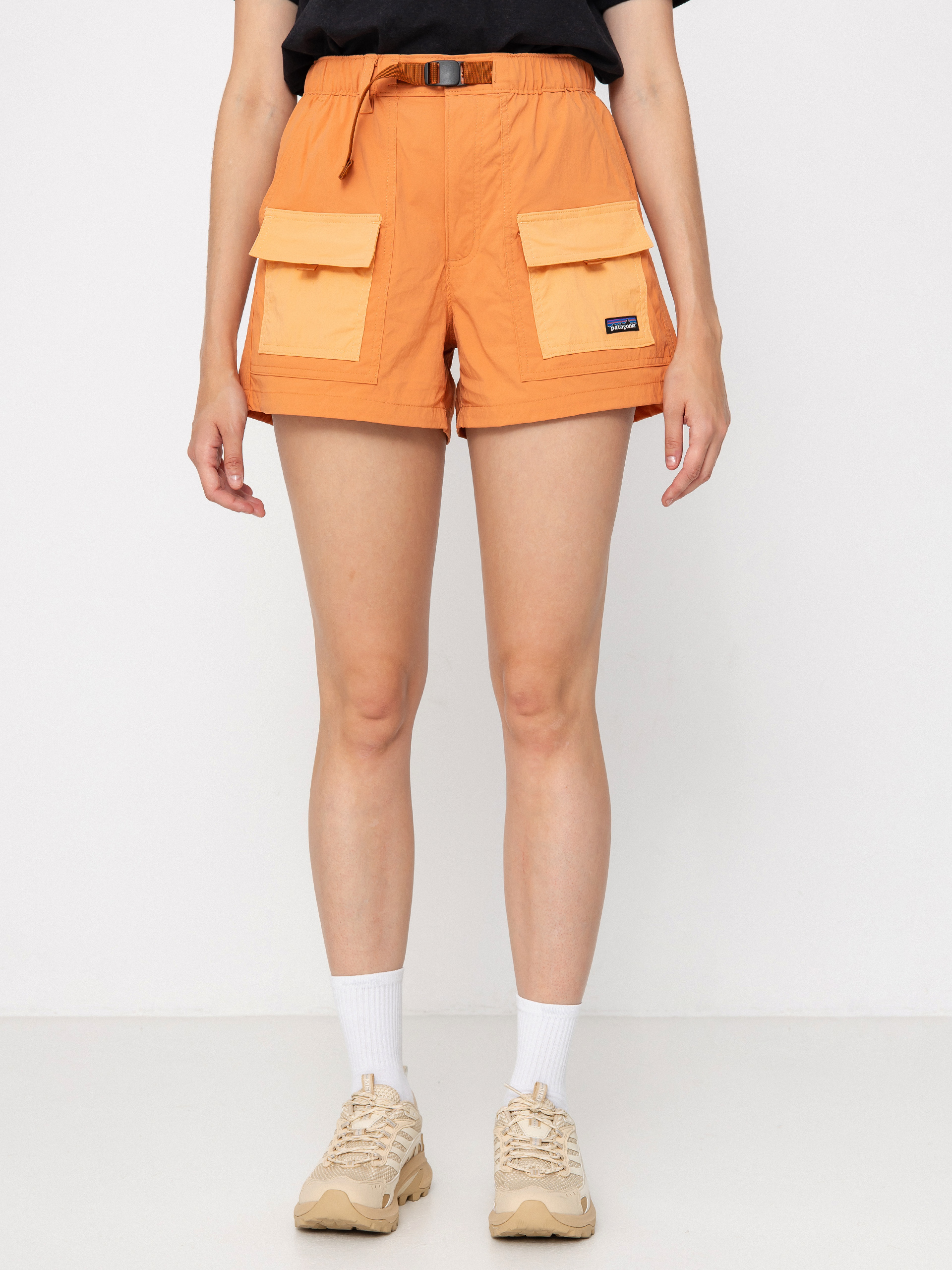 Pantaloni scurți Patagonia Outdoor Everyday Wmn (rock melon)