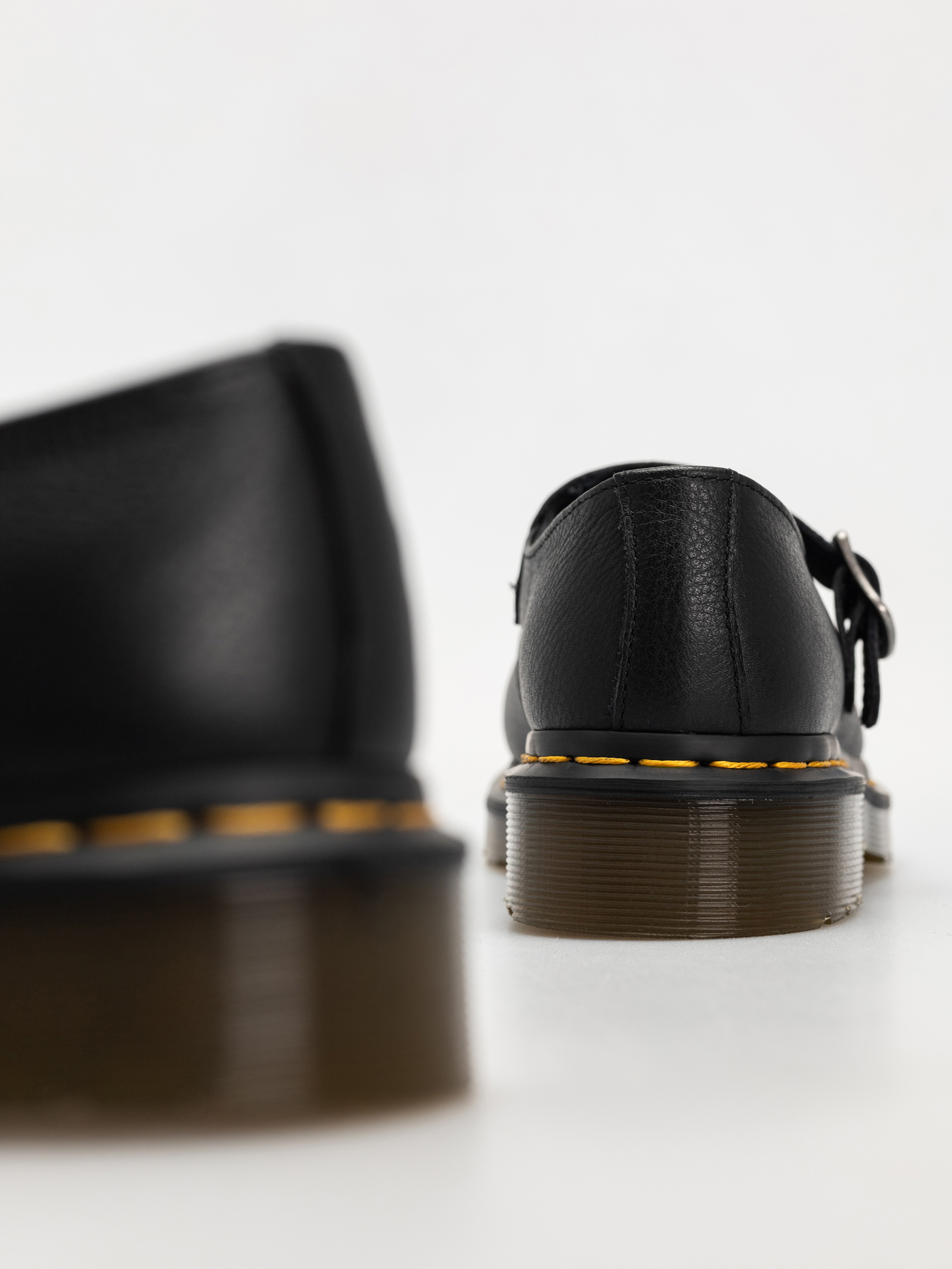 Pantofi Dr. Martens Elphie Mary Jane Wmn (black virginia)