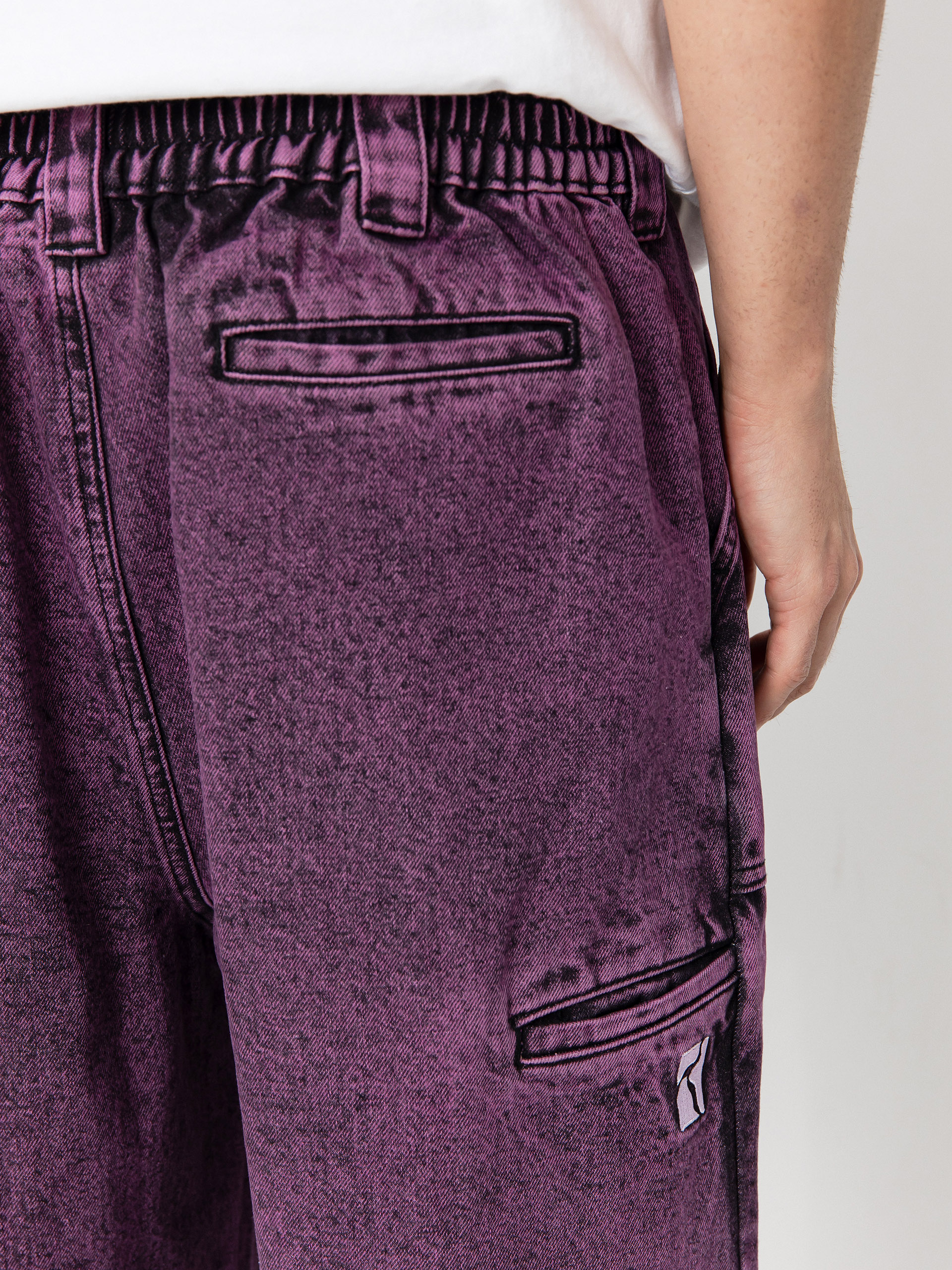 Pantaloni Poetic Collective Painter (purple acid wash denim)