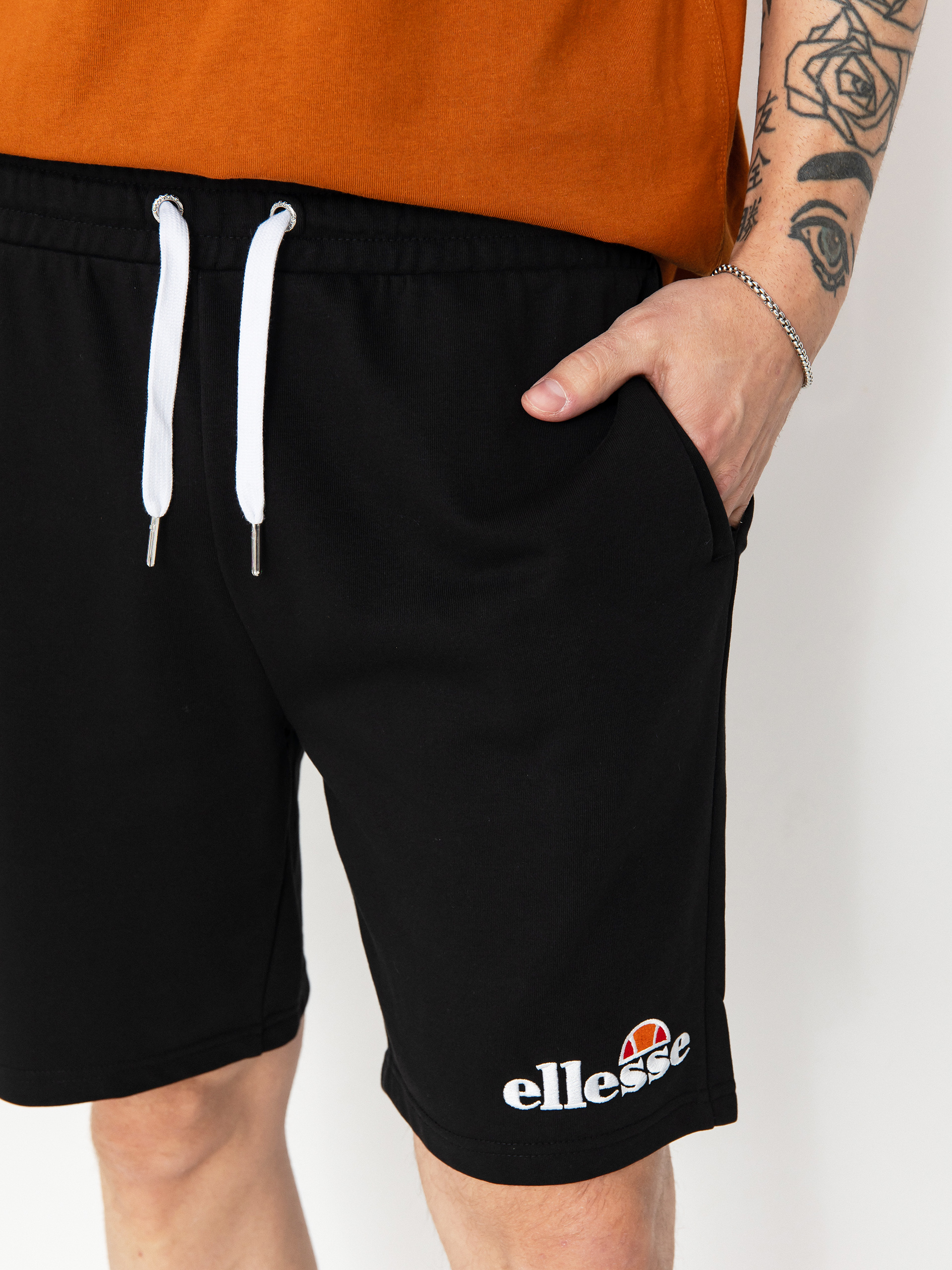 Pantaloni scurți Ellesse Silvan Fleece (black)