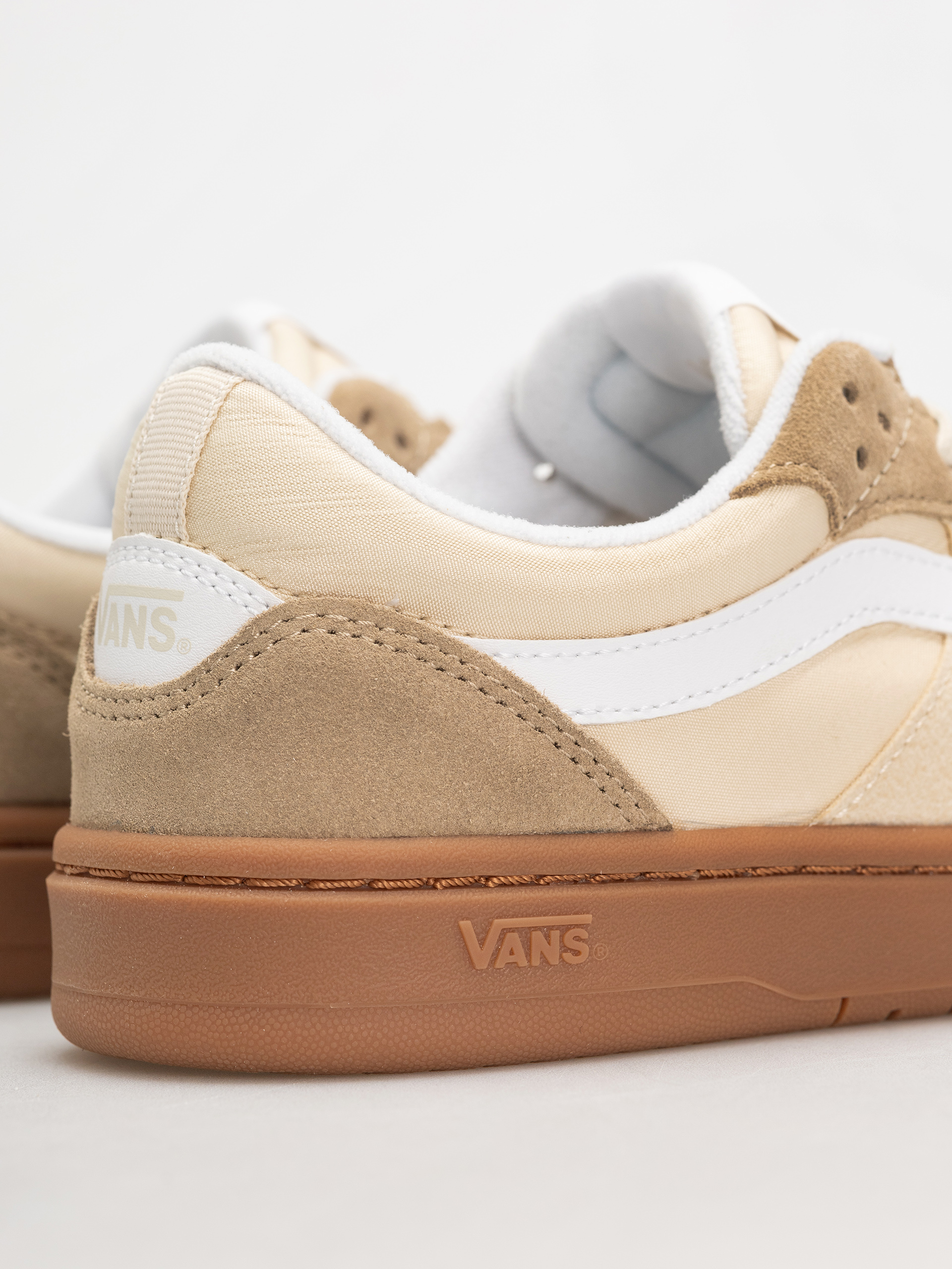 Pantofi Vans Cruze 3.0 (khaki/gum)