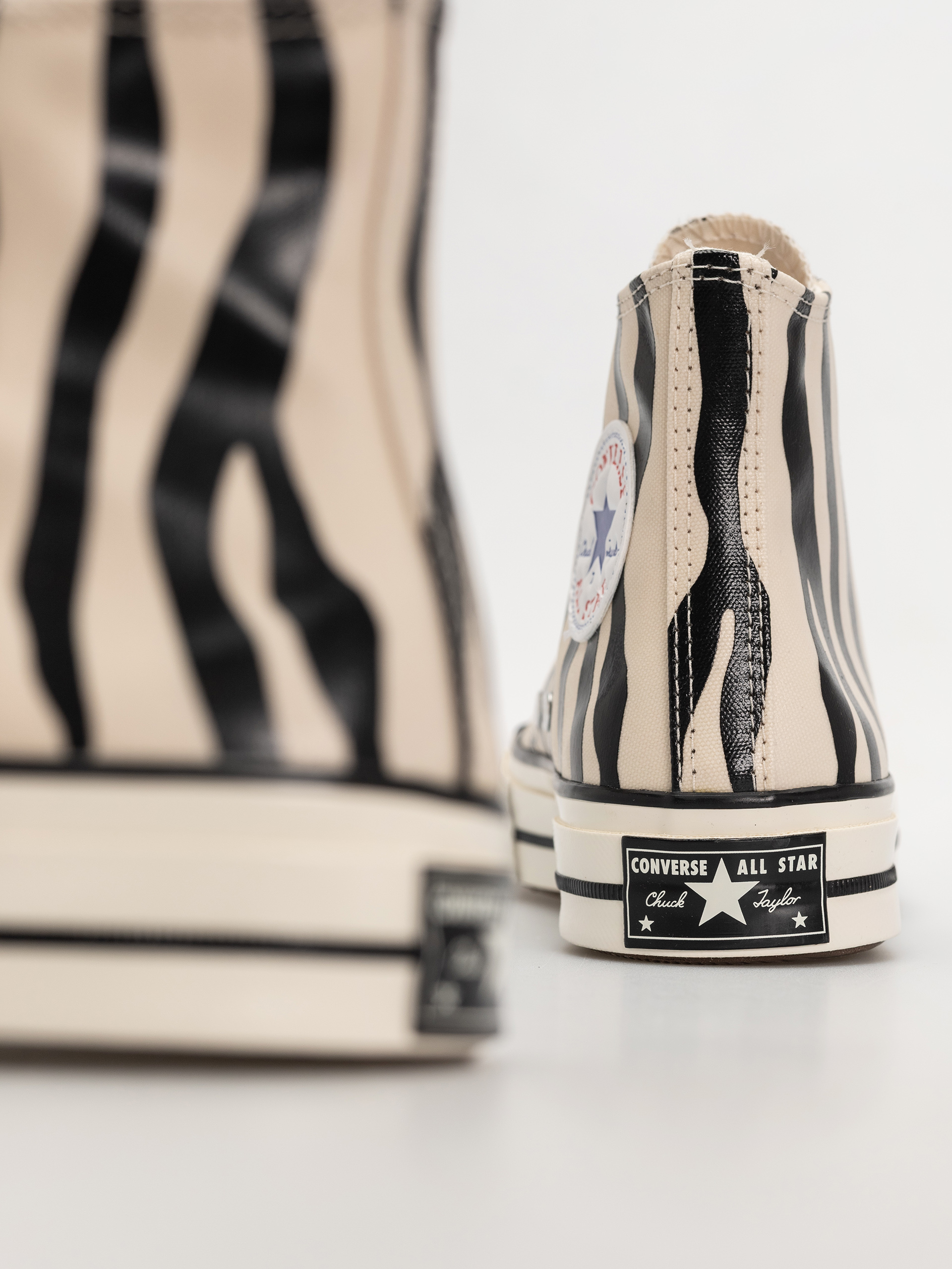 Teniși Converse Chuck 70 Hi (light dune/black/egret)
