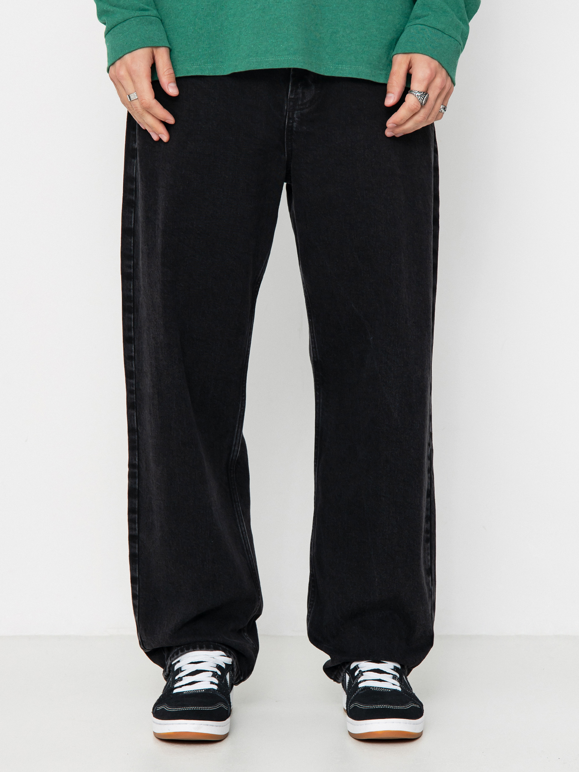 Pantaloni Beyond Medals Loose Jeans (black)