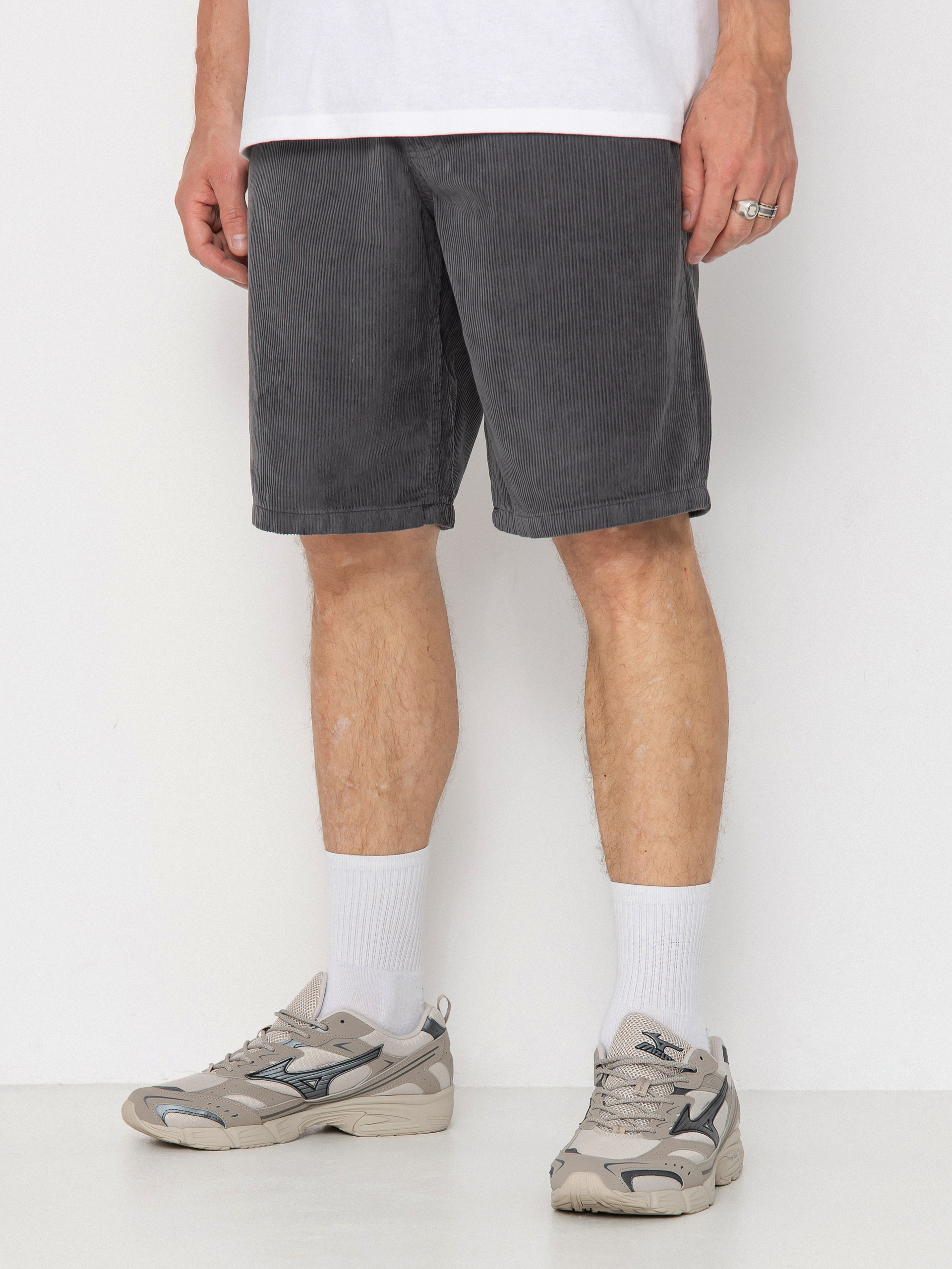 Pantaloni scurți Vans Check 5 Loose Corduroy (asphalt)