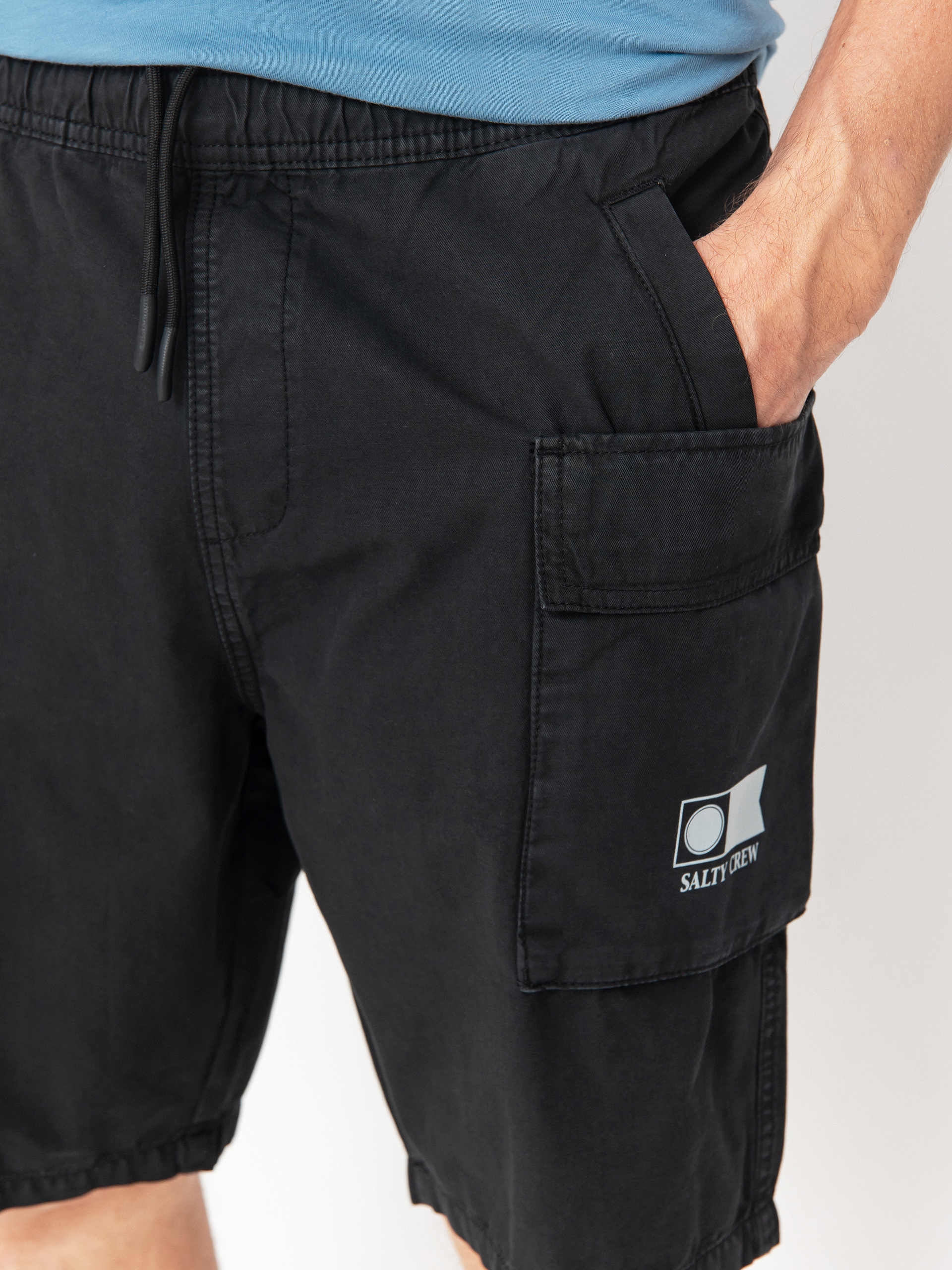 Pantaloni scurți Salty Crew Unit Cargo (black)