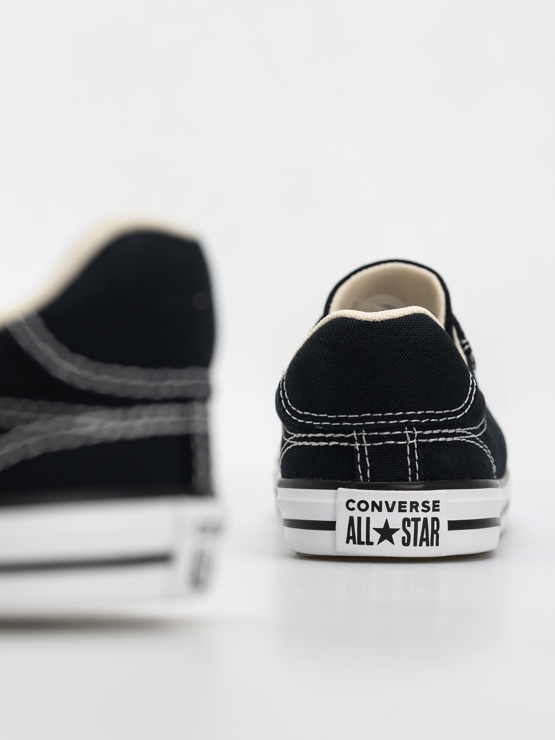 Teniși Converse Chuck Taylor All Star Dainty Lucky Ox Wmn (black/white/black)