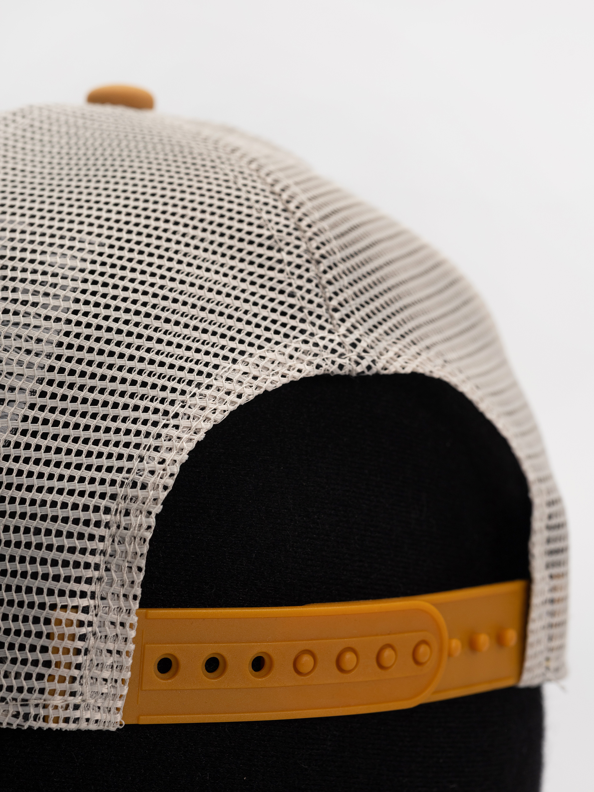 Șapcă New Era Graphic Patch Trucker (yellow)